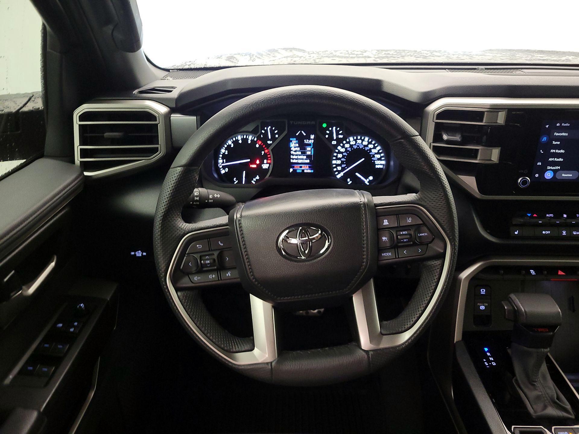 Thumbnail: 2025 Toyota Tundra - 10