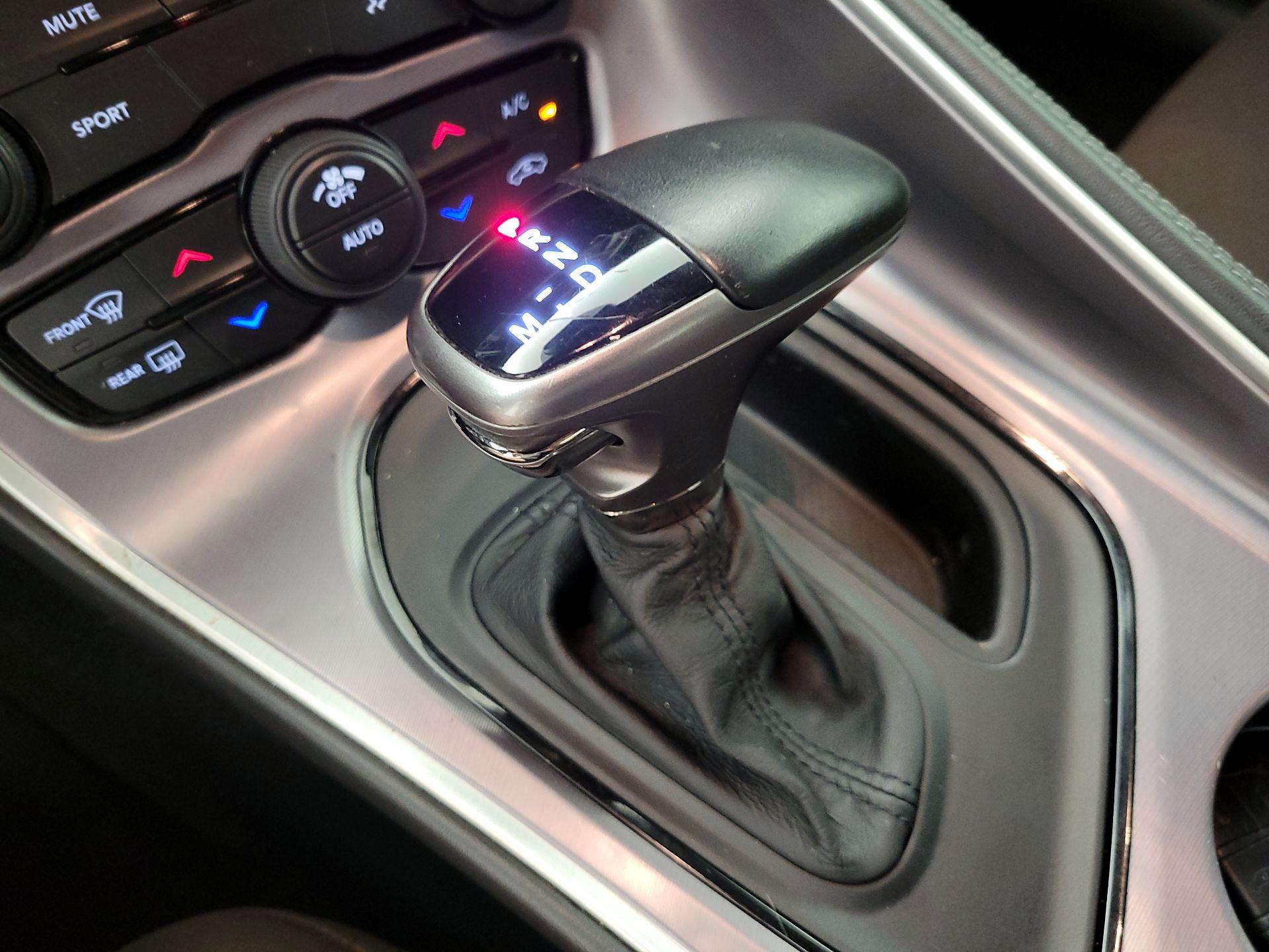 Thumbnail: 2019 Dodge Challenger - 17