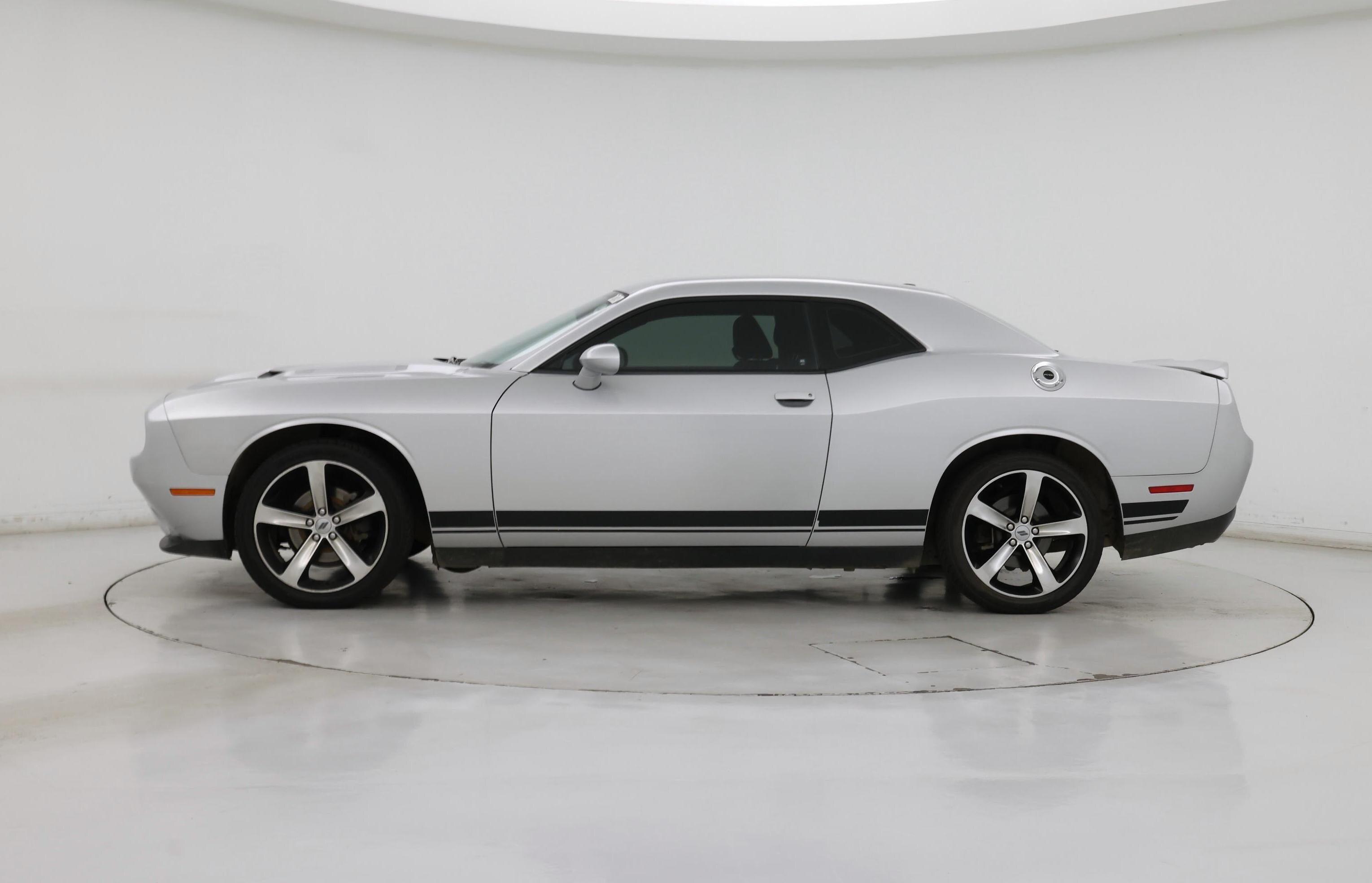 Thumbnail: 2019 Dodge Challenger - 3