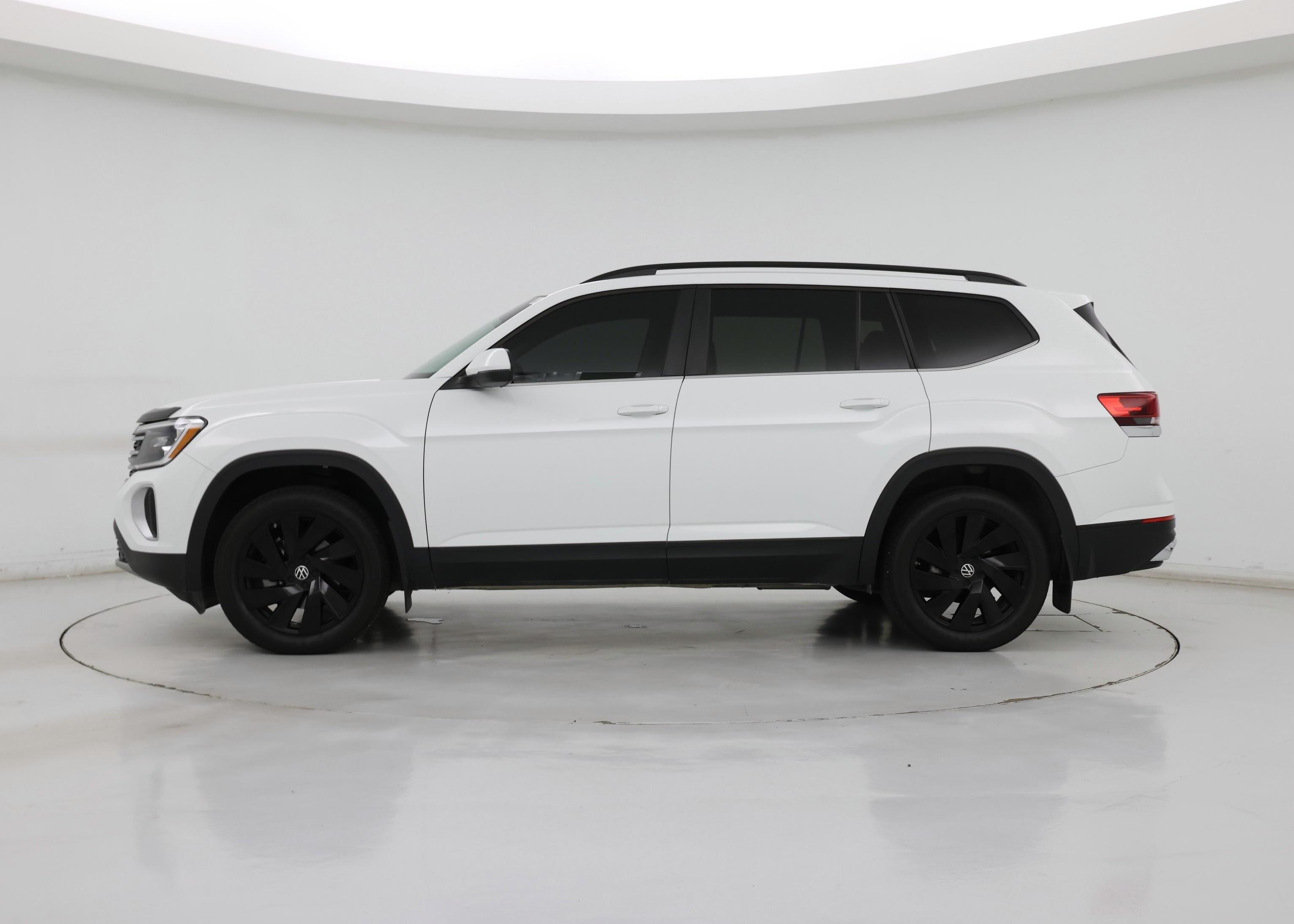 Thumbnail: 2024 Volkswagen Atlas - 3