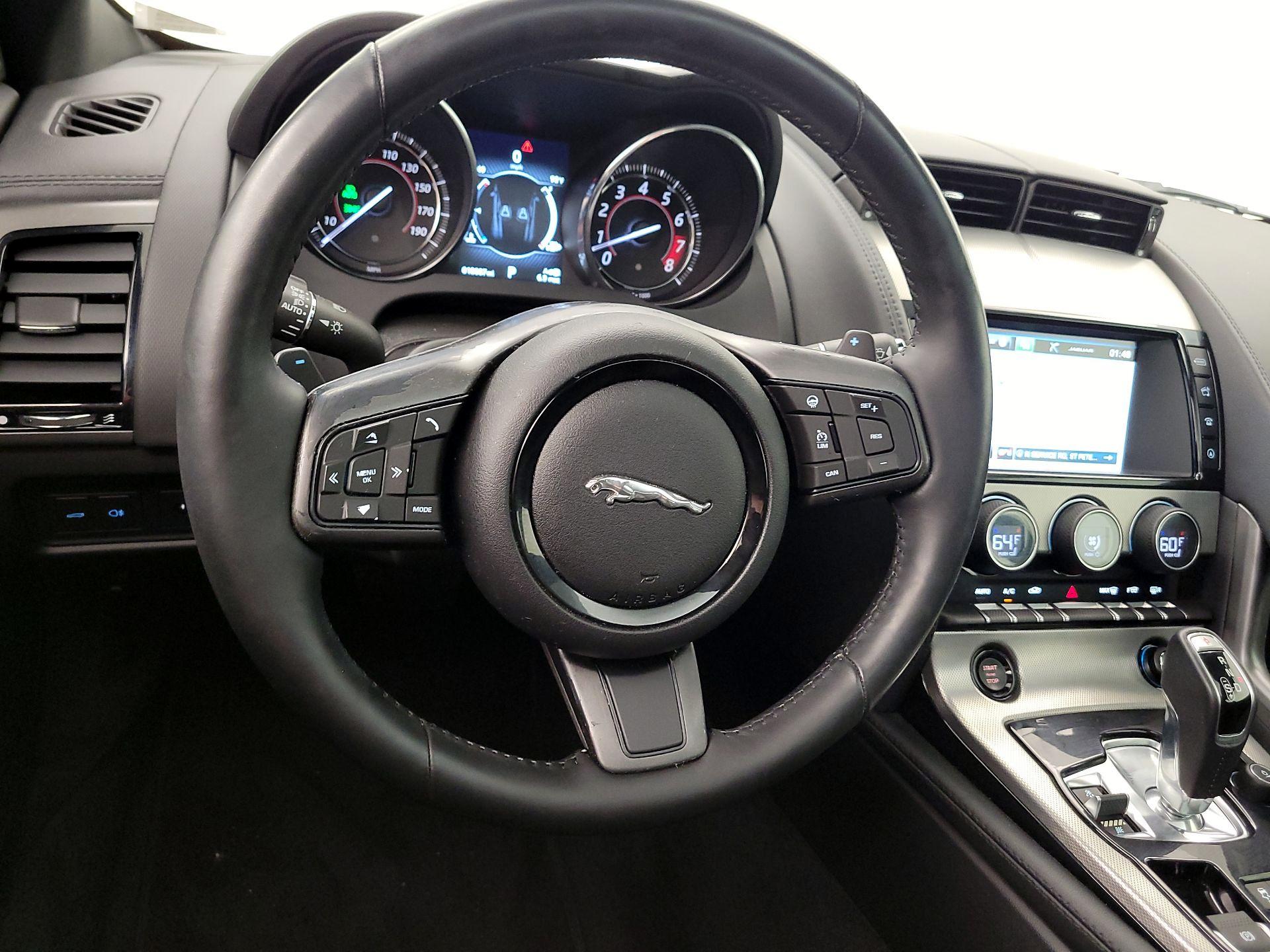 Thumbnail: 2016 Jaguar F-Type - 10