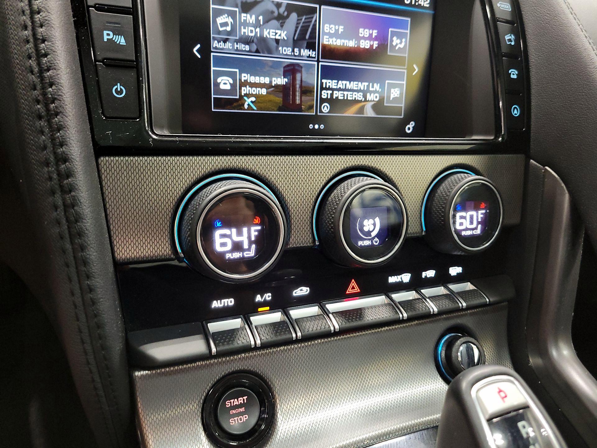 Thumbnail: 2016 Jaguar F-Type - 17