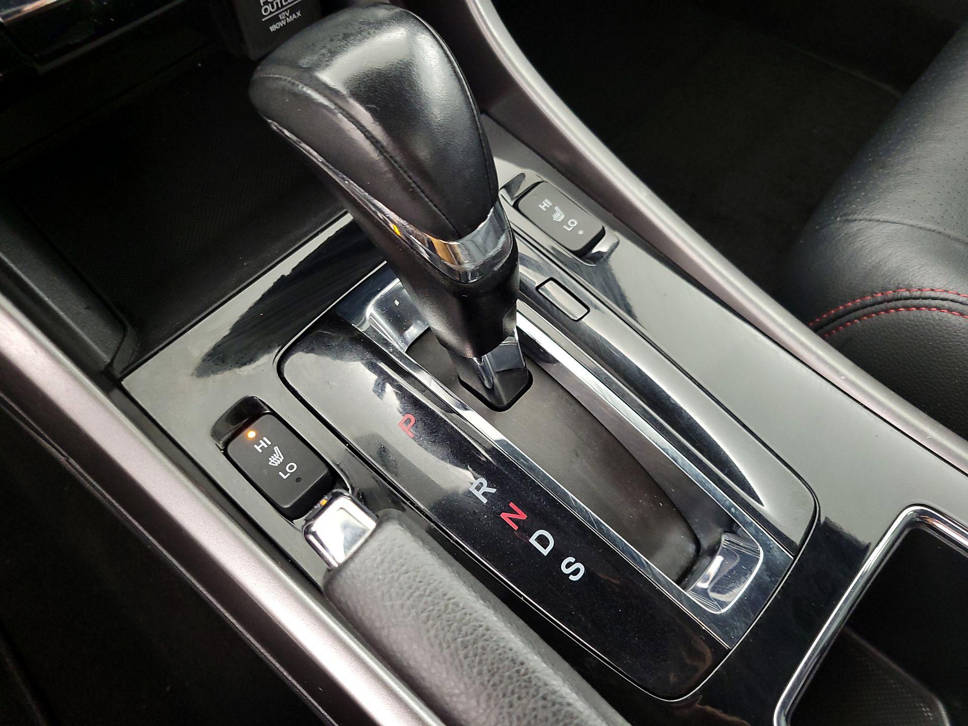 Thumbnail: 2017 Honda Accord - 17