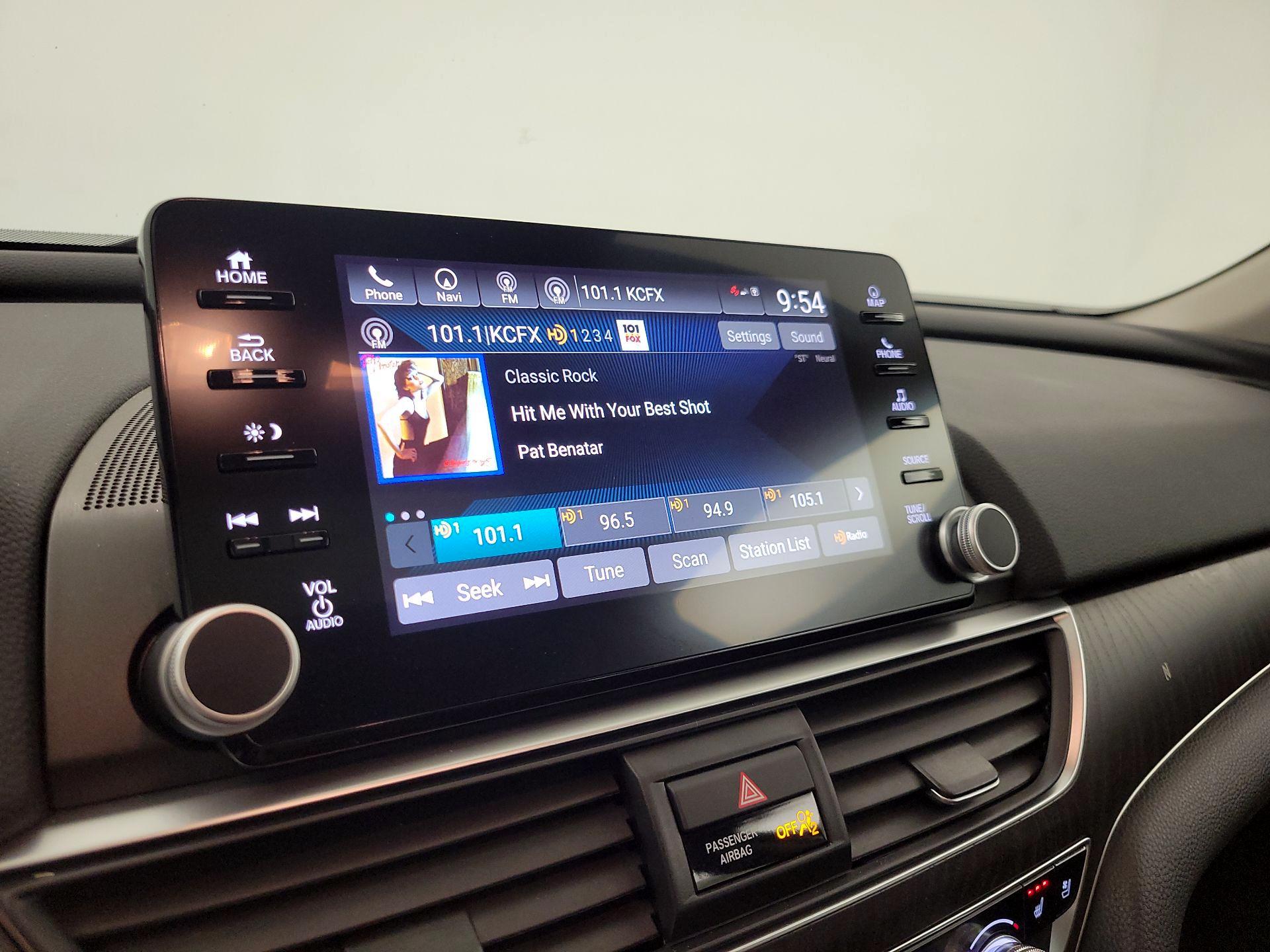 Thumbnail: 2019 Honda Accord - 16