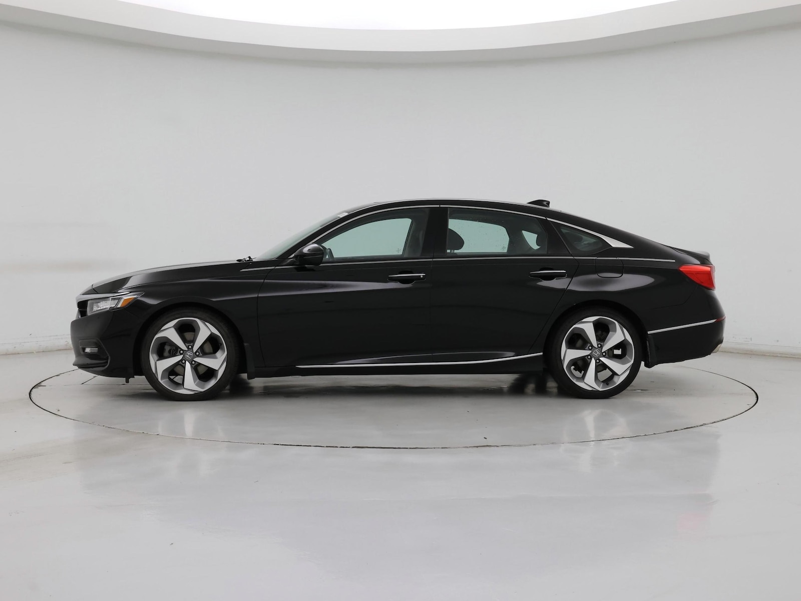 Image of 2019 Honda Accord Touring