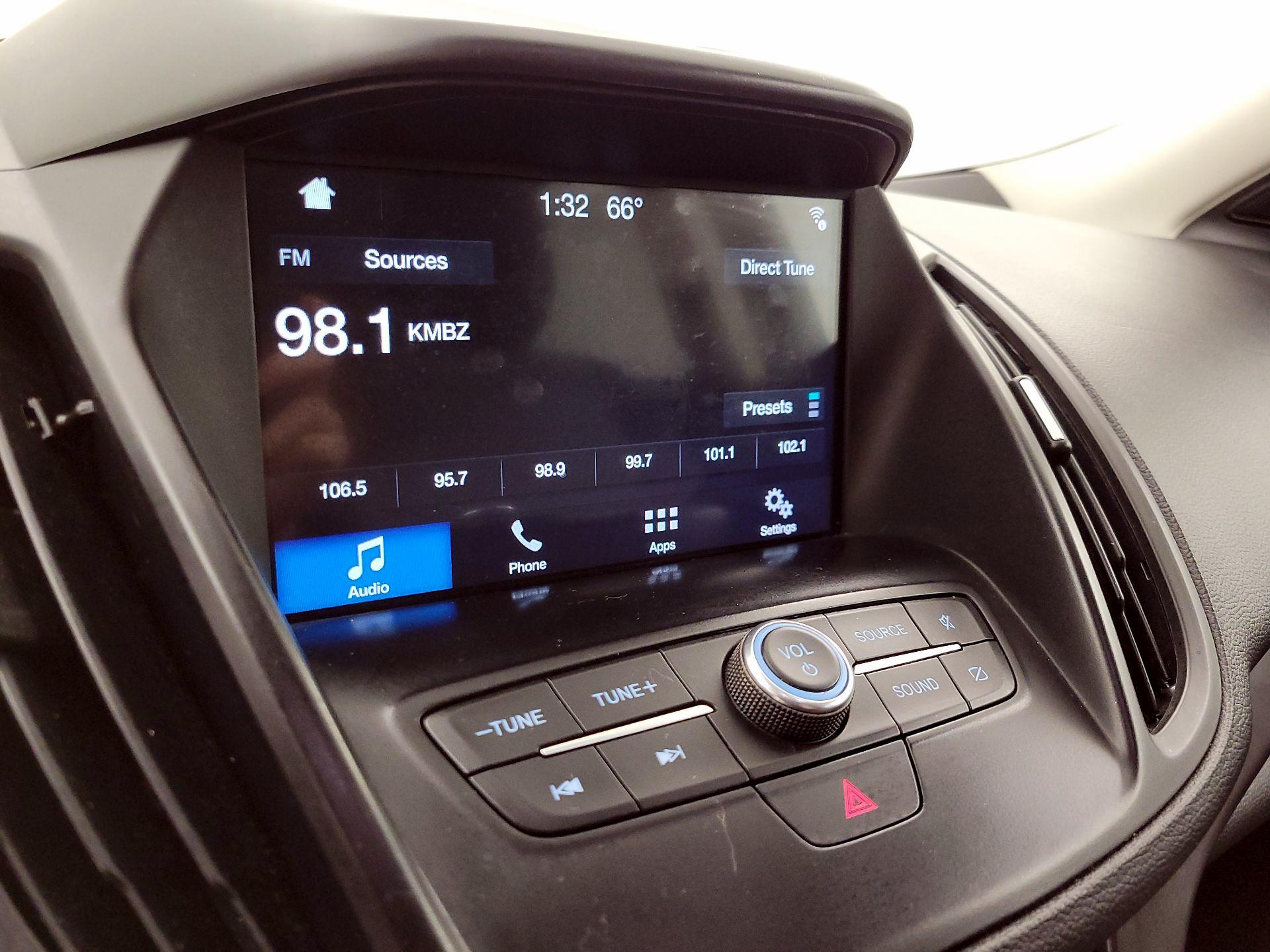 Thumbnail: 2019 Ford Escape - 15