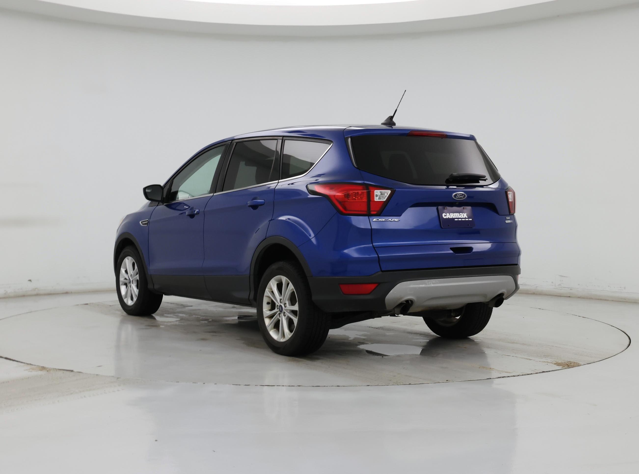 Thumbnail: 2019 Ford Escape - 2