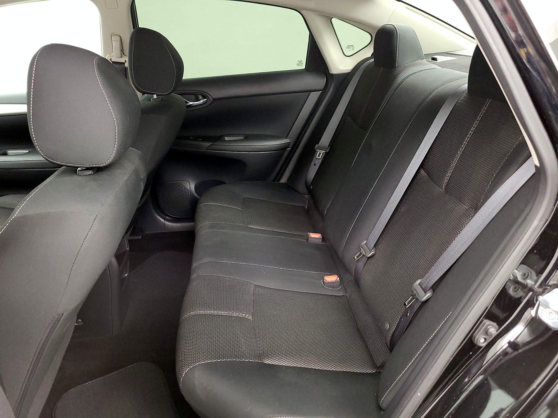 Thumbnail: 2018 Nissan Sentra - 19