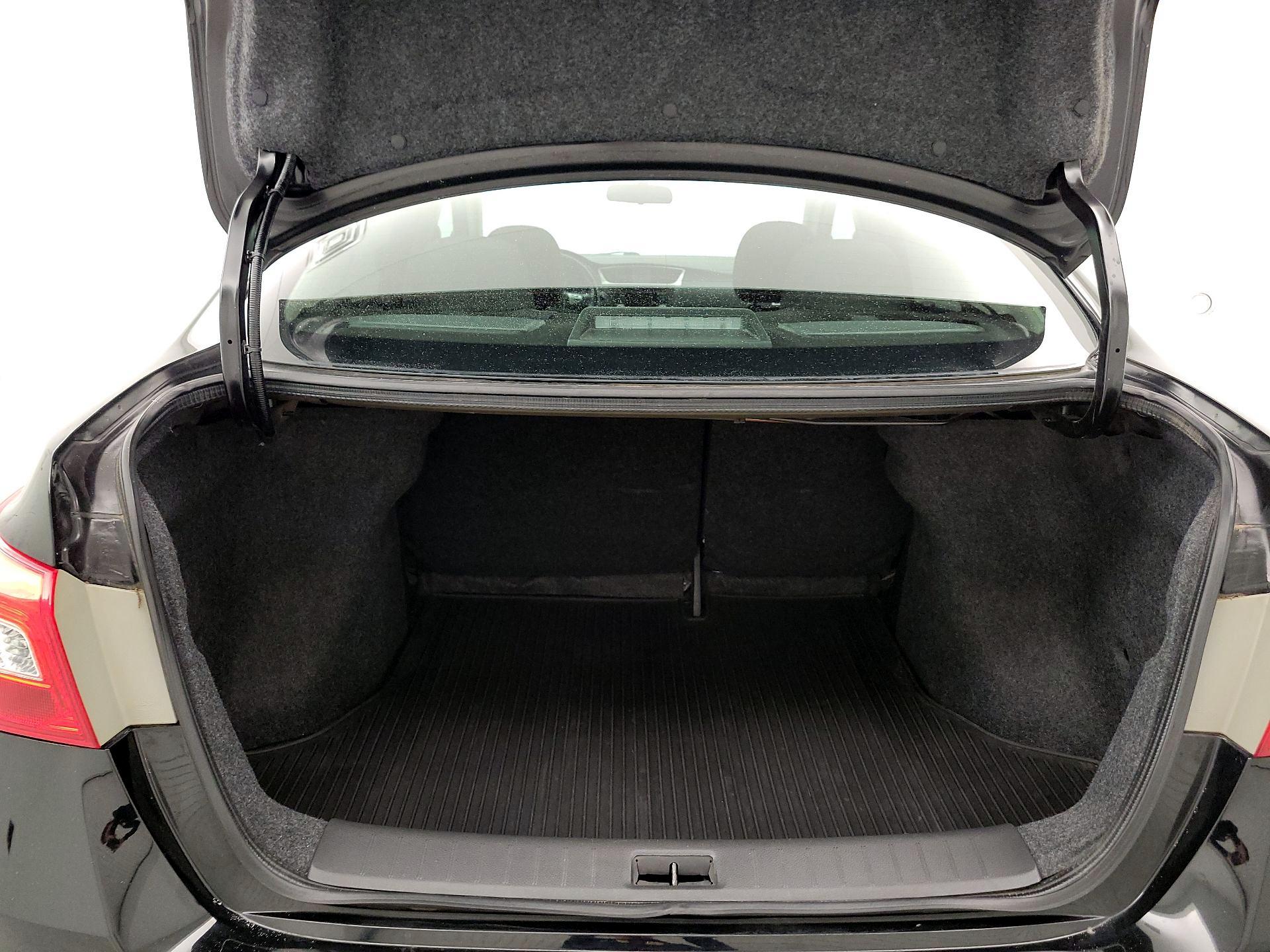 Thumbnail: 2018 Nissan Sentra - 20