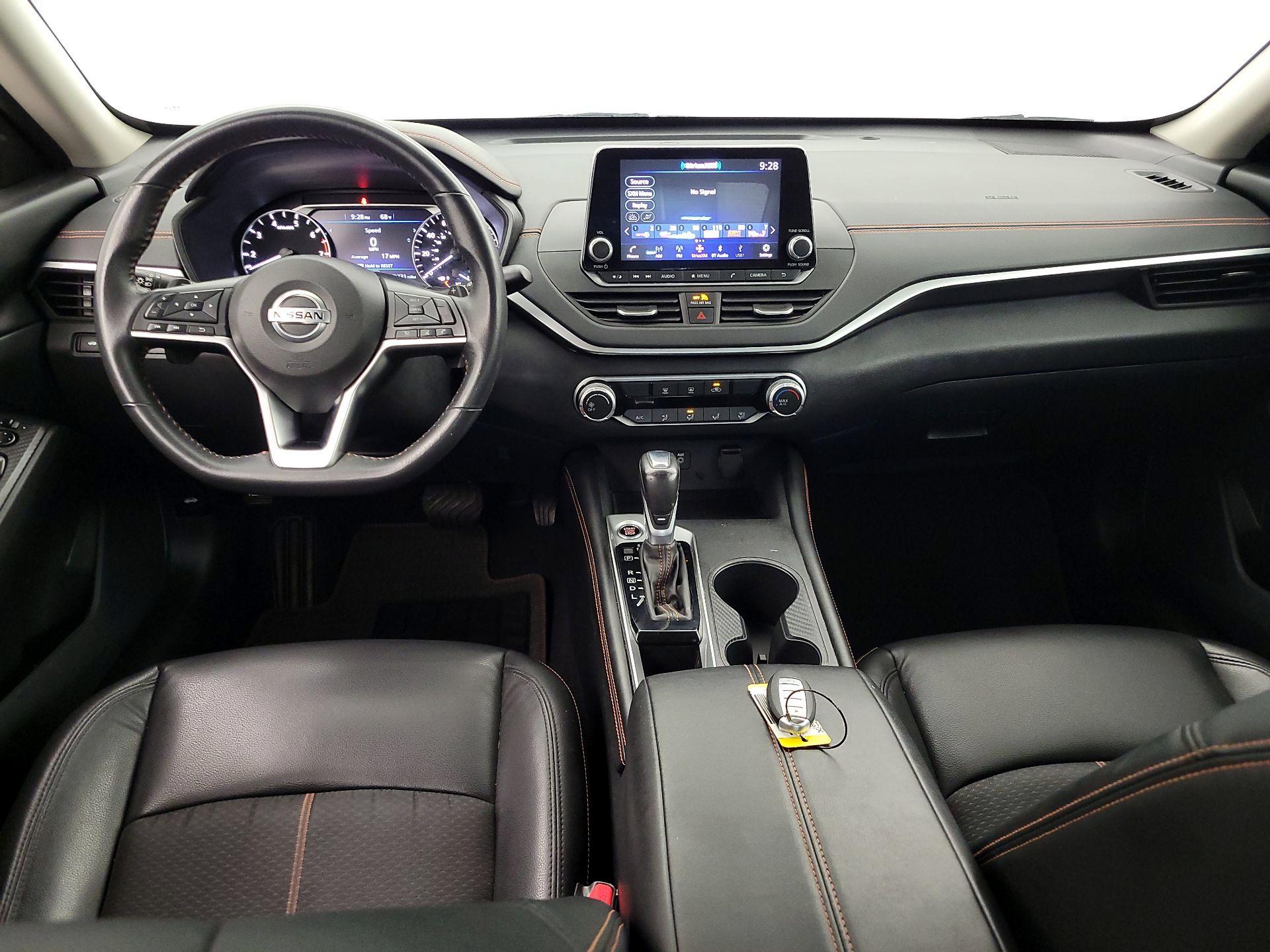 Thumbnail: 2022 Nissan Altima - 9