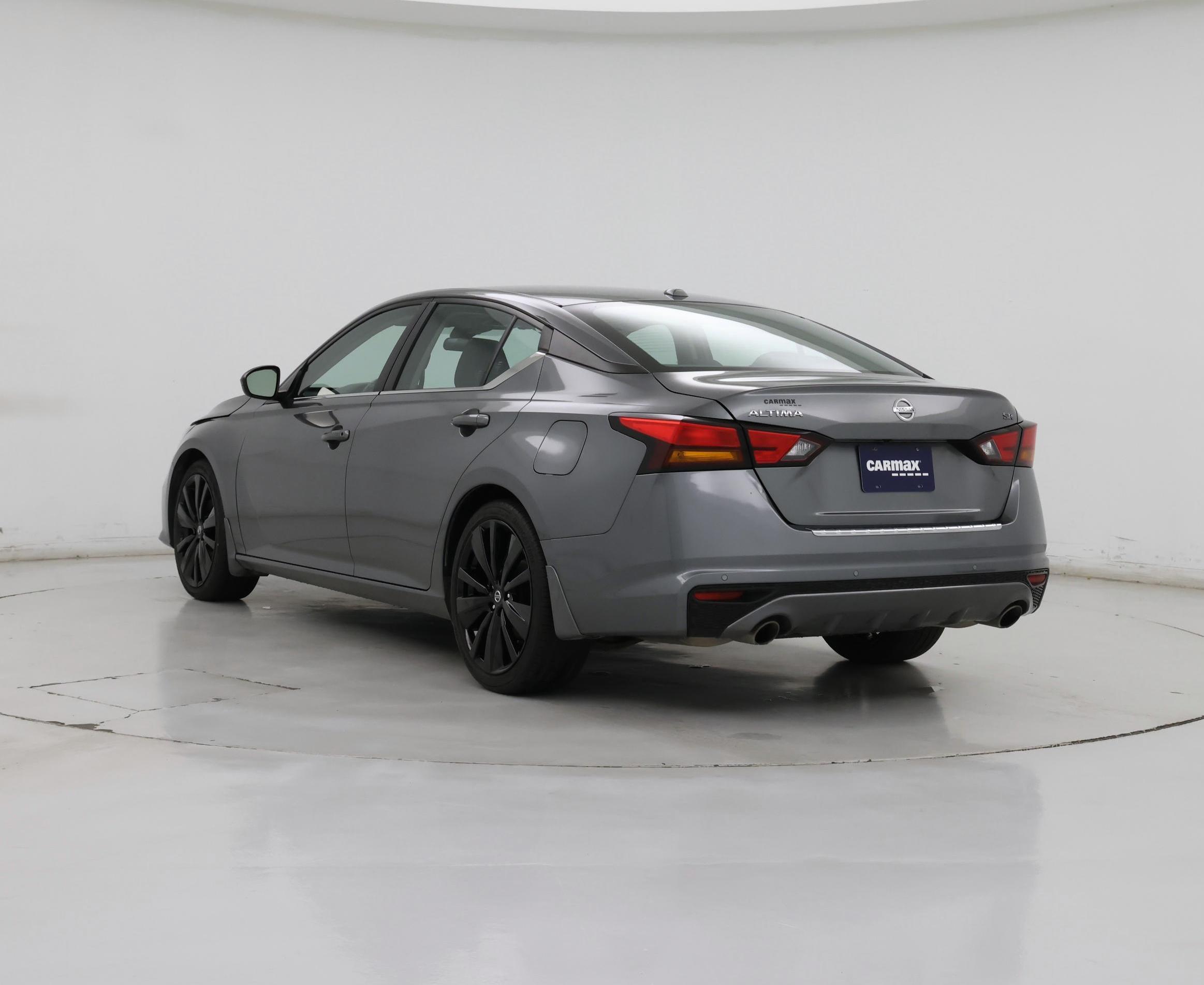 Thumbnail: 2022 Nissan Altima - 2