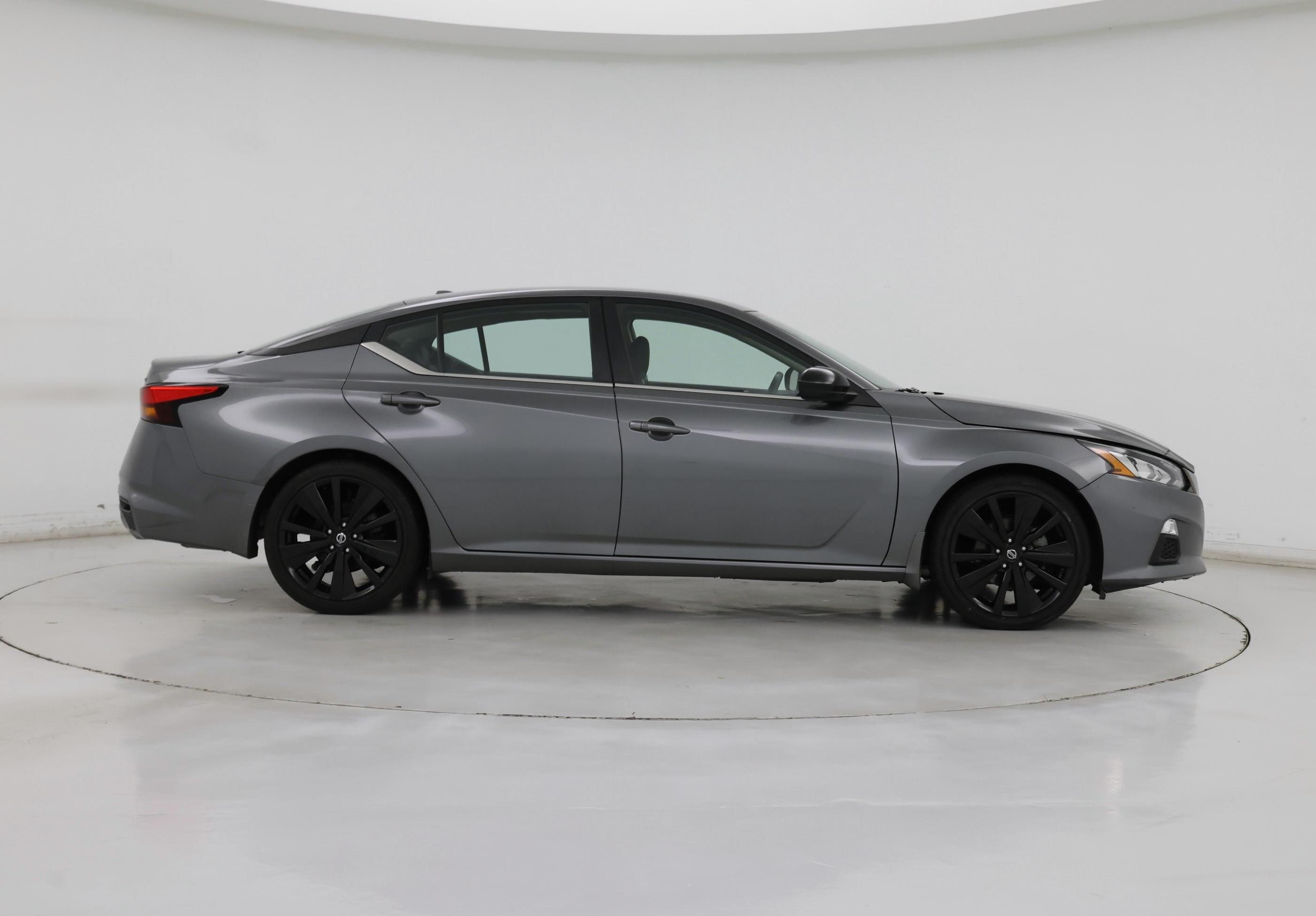 Thumbnail: 2022 Nissan Altima - 7