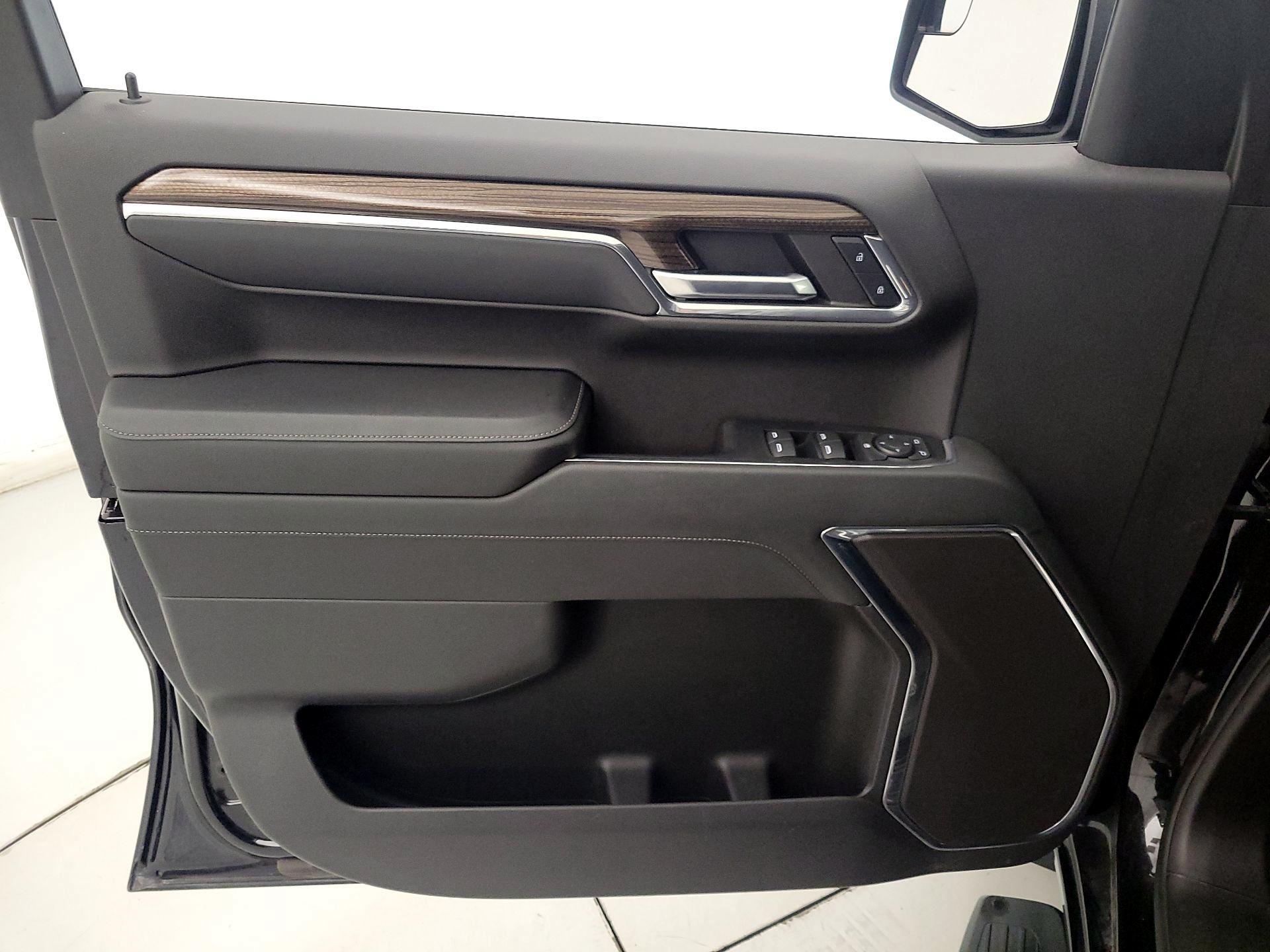 Thumbnail: 2023 Chevrolet Silverado 1500 - 12