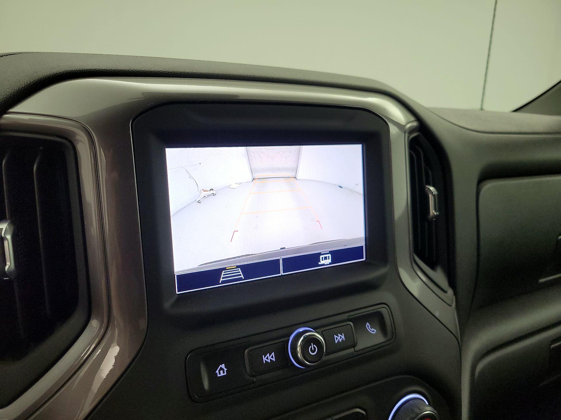 Thumbnail: 2022 Chevrolet Silverado 1500 - 14