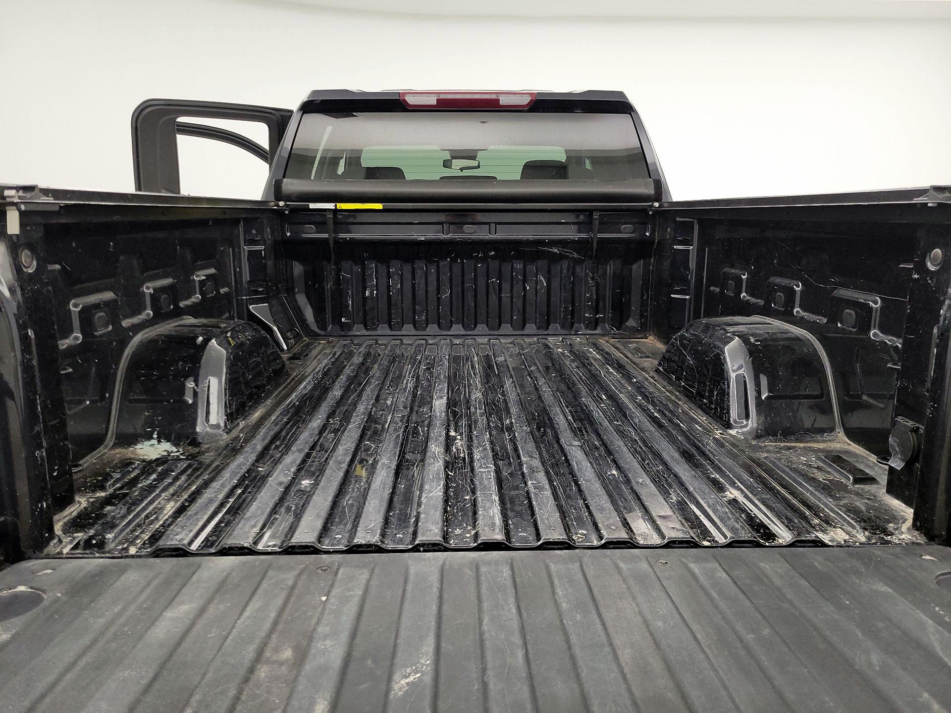Thumbnail: 2022 Chevrolet Silverado 1500 - 20