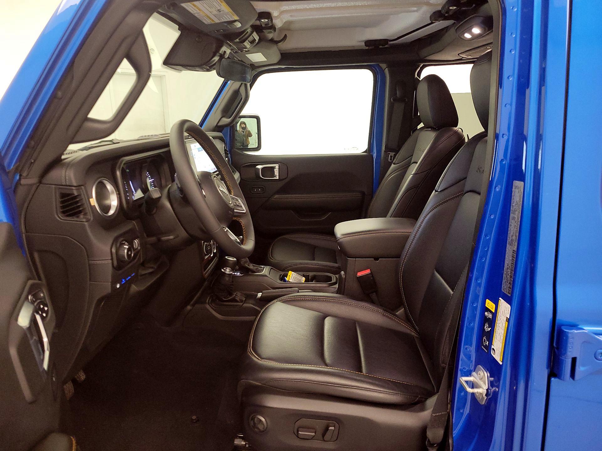 Thumbnail: 2024 Jeep Wrangler - 11