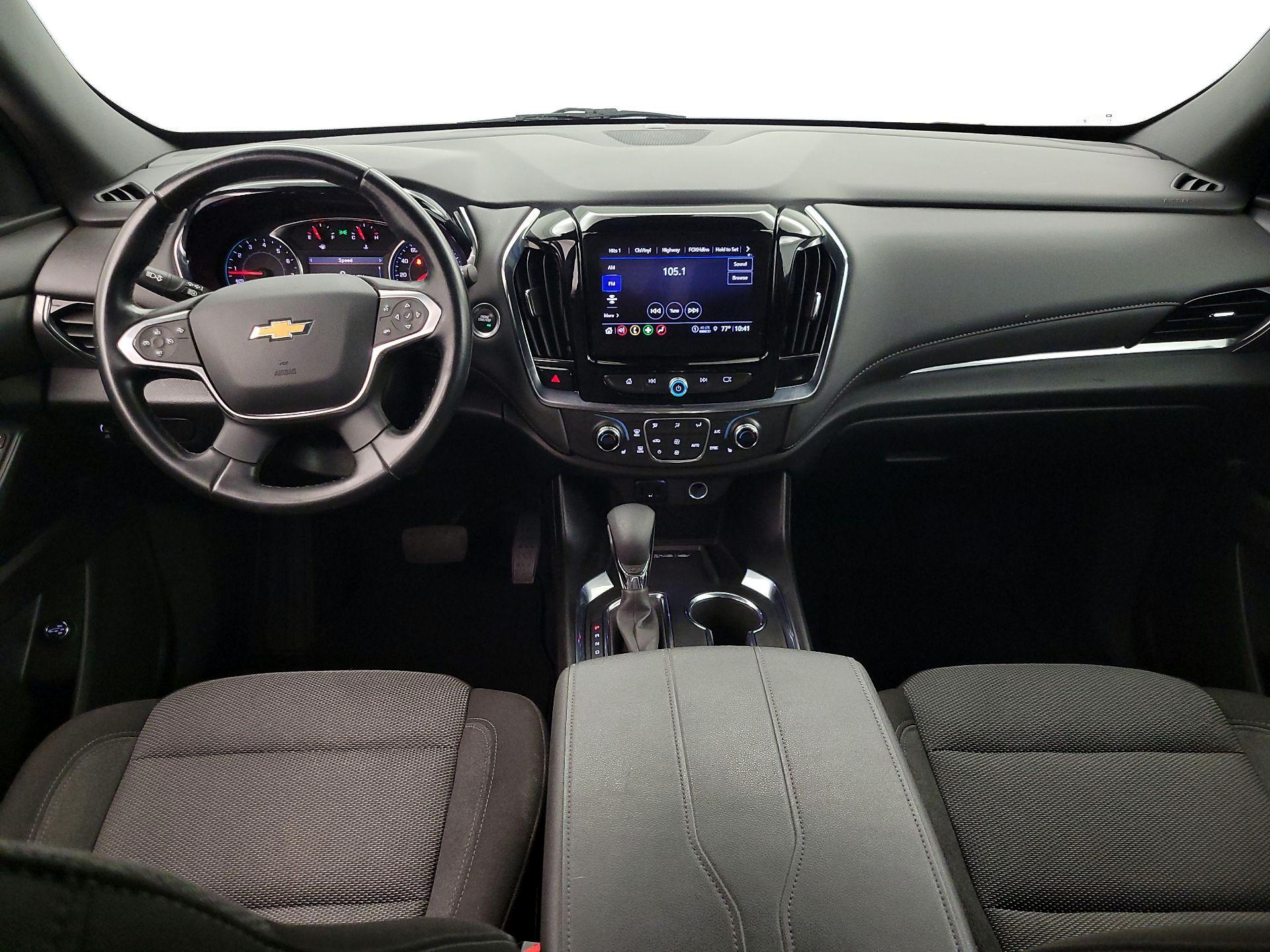 Thumbnail: 2023 Chevrolet Traverse - 9