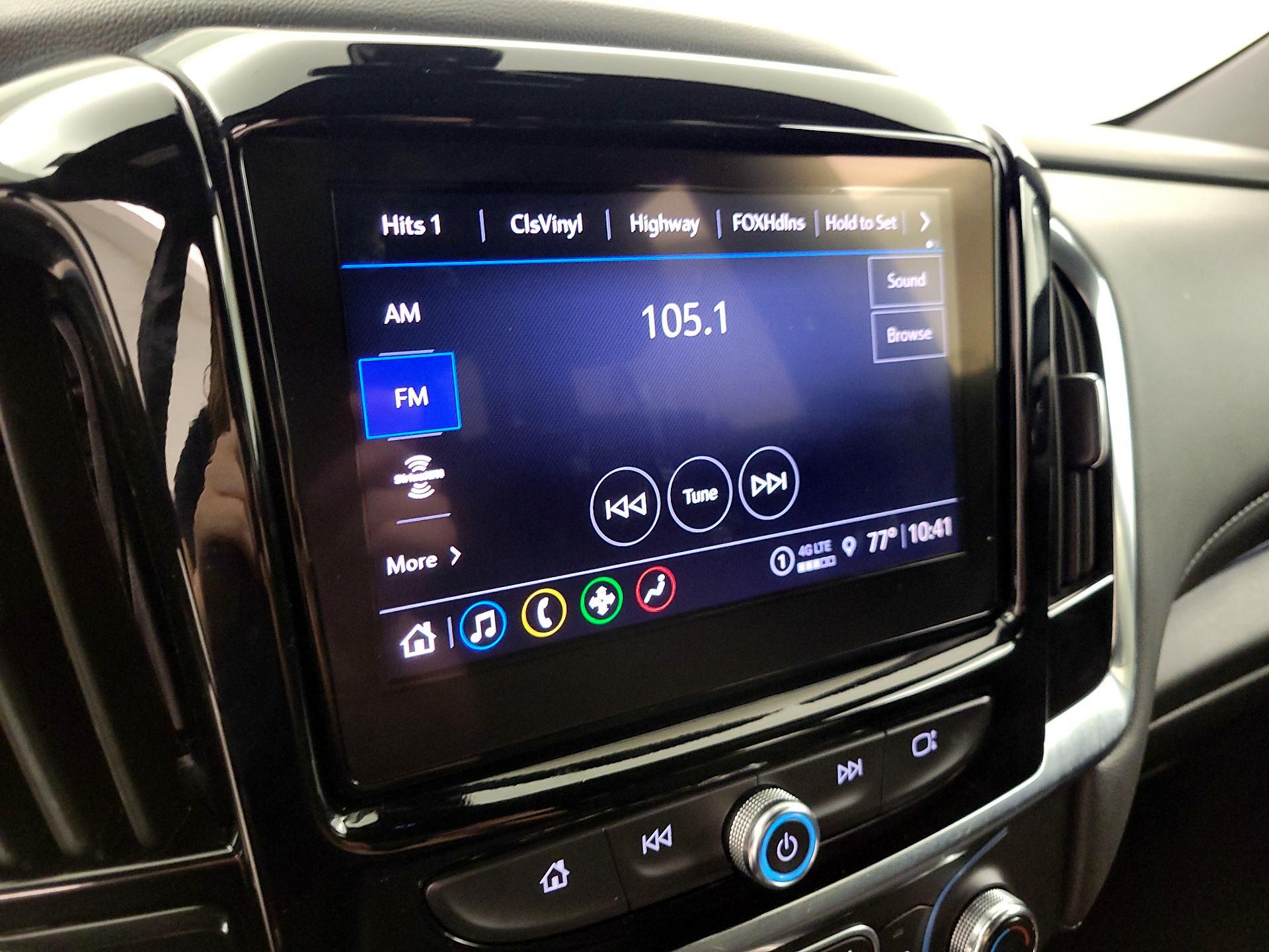 Thumbnail: 2023 Chevrolet Traverse - 15
