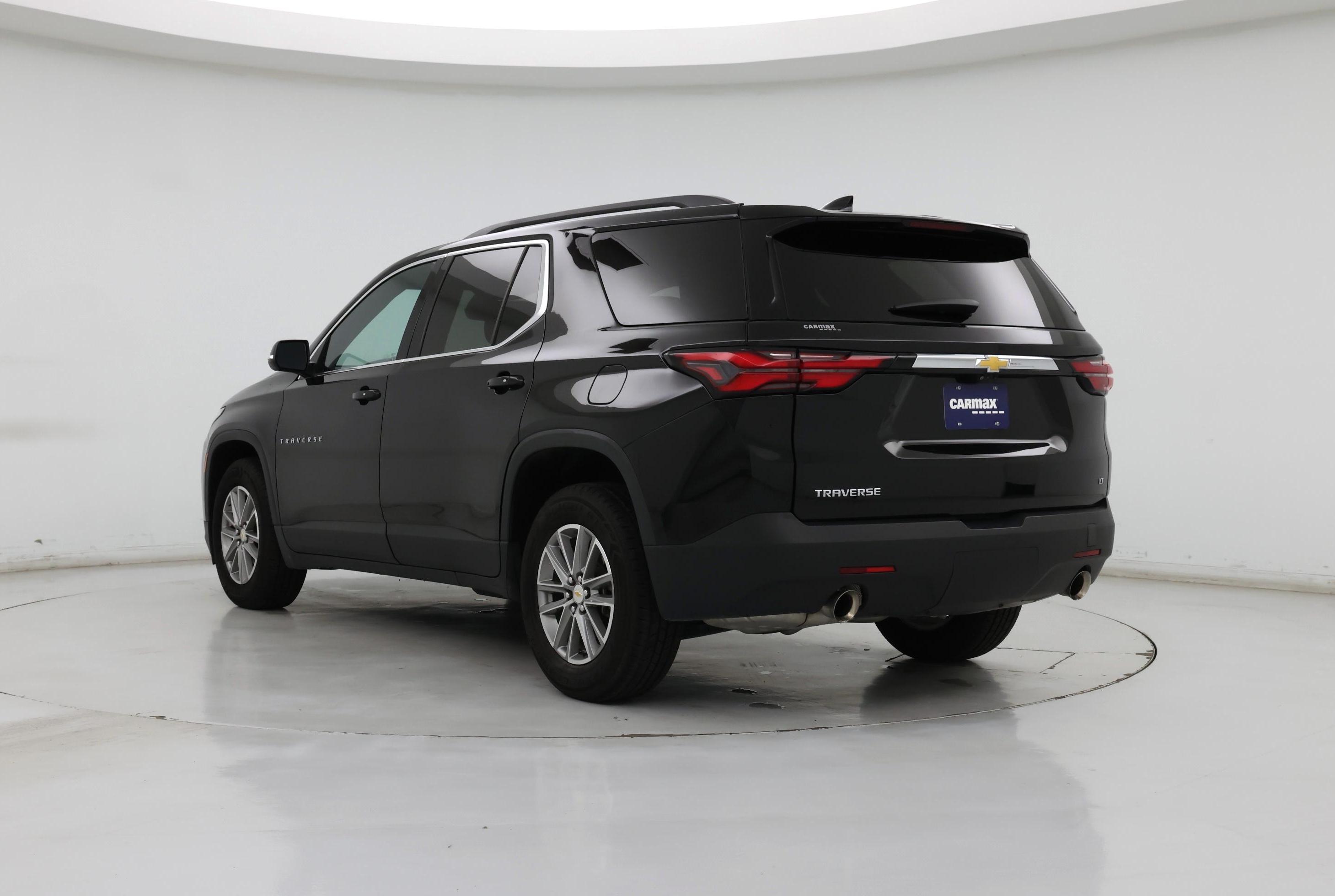 Thumbnail: 2023 Chevrolet Traverse - 2