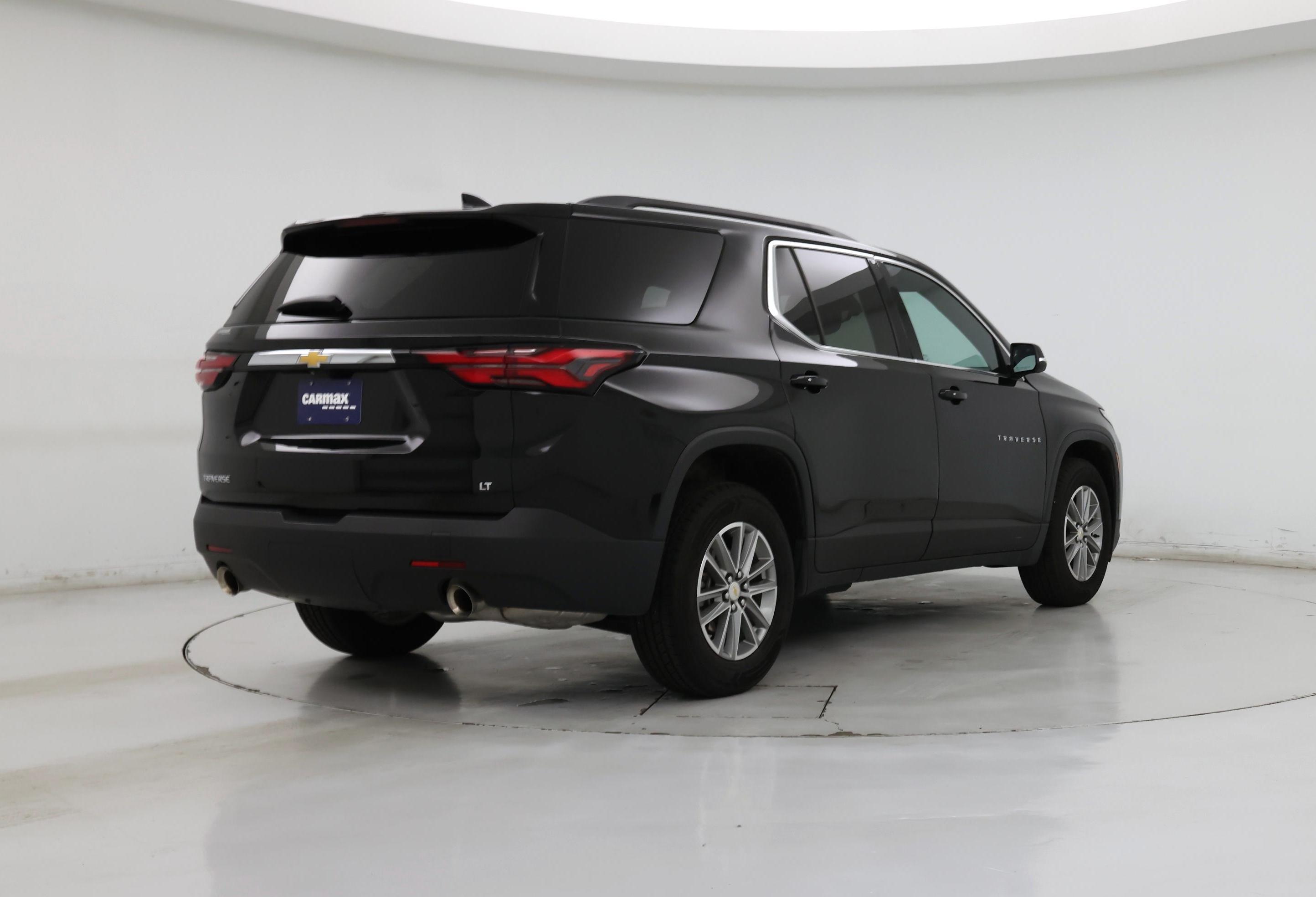 Thumbnail: 2023 Chevrolet Traverse - 8