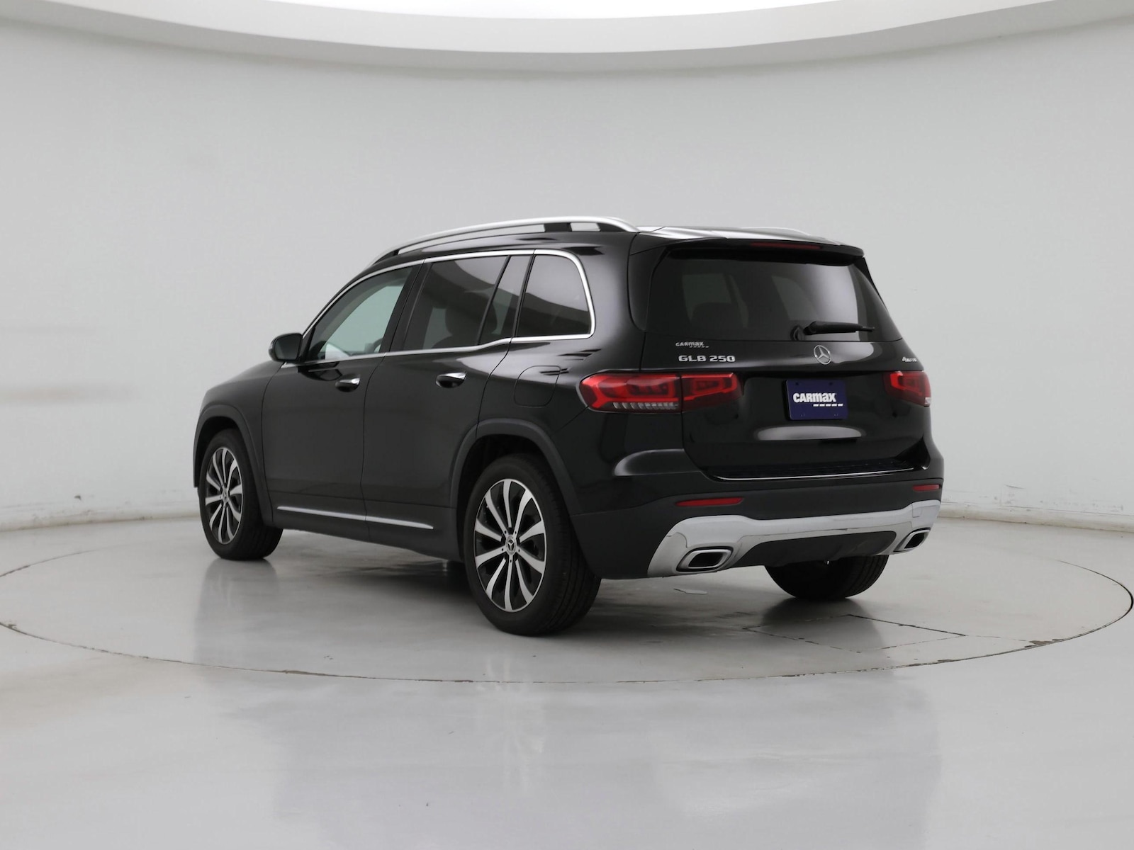 Image of 2023 Mercedes-Benz GLB250