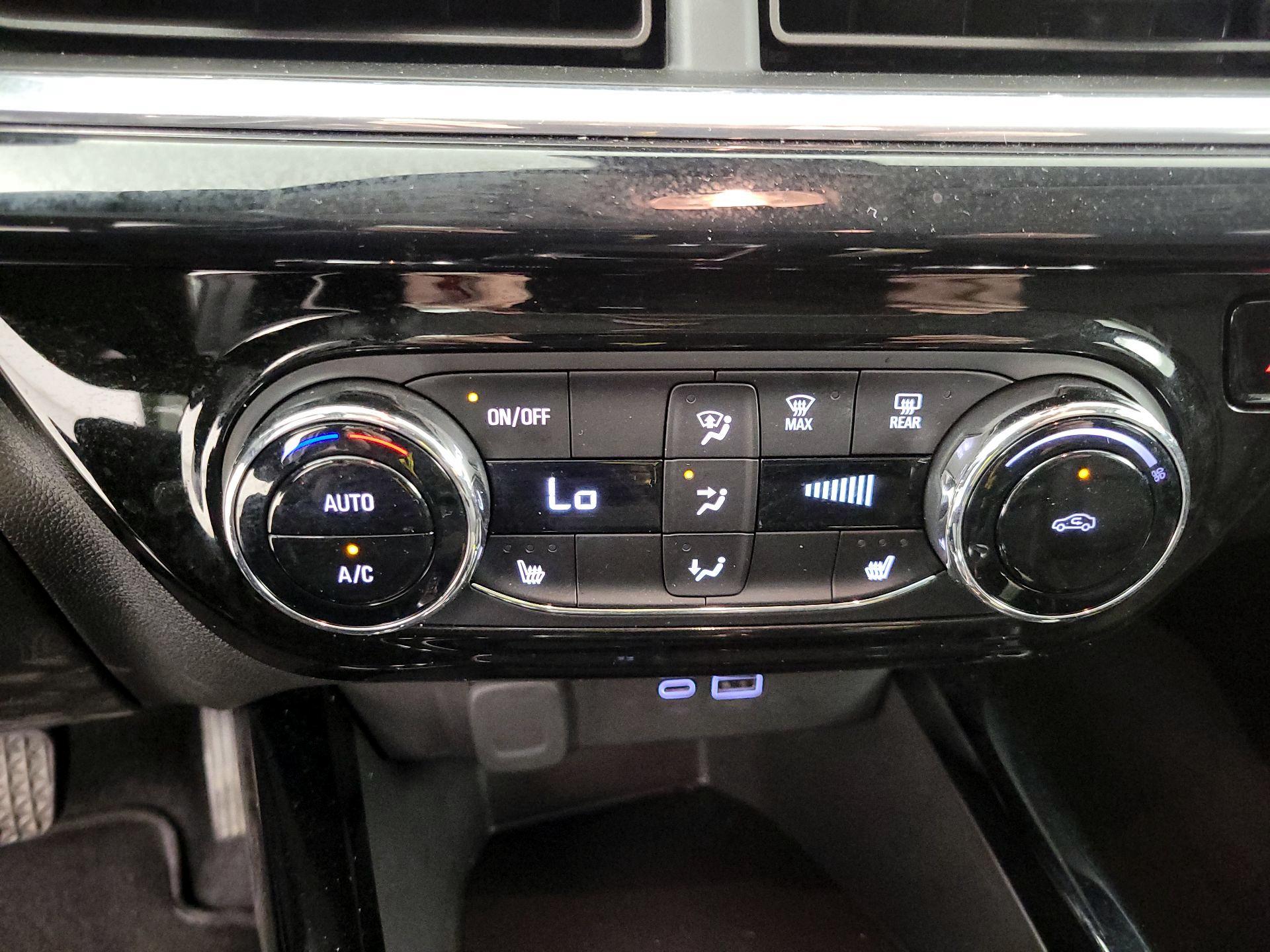 Thumbnail: 2024 Chevrolet Trax - 16