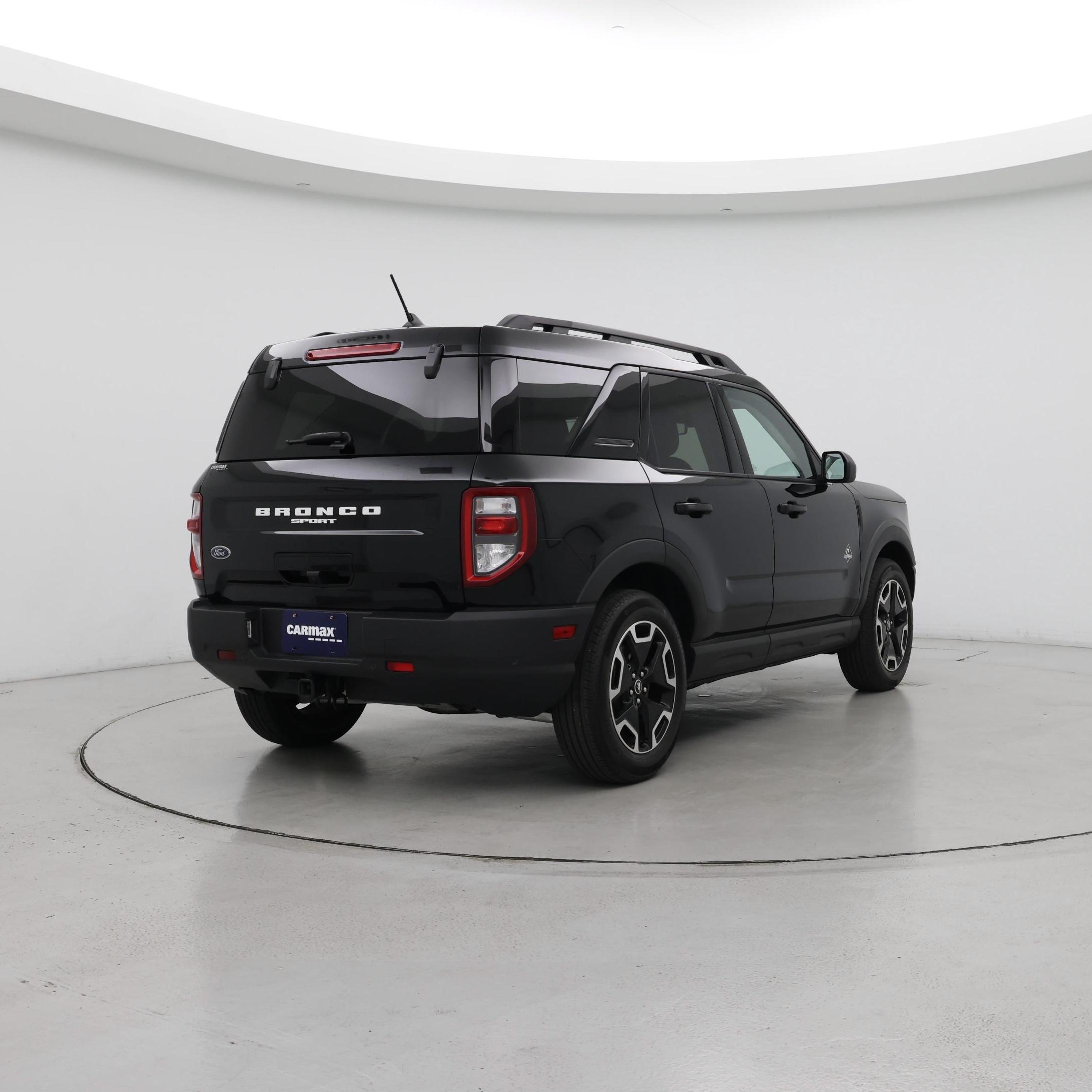 Thumbnail: 2022 Ford Bronco Sport - 8