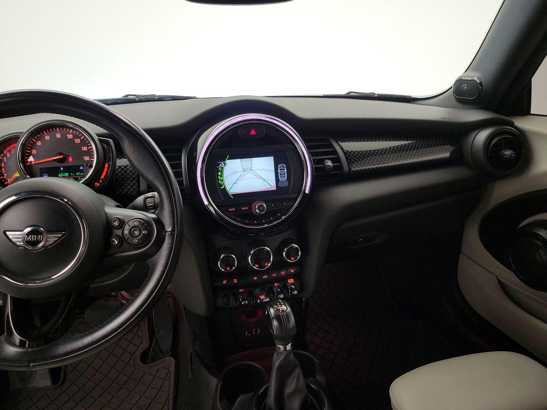 Thumbnail: 2018 MINI Cooper - 9