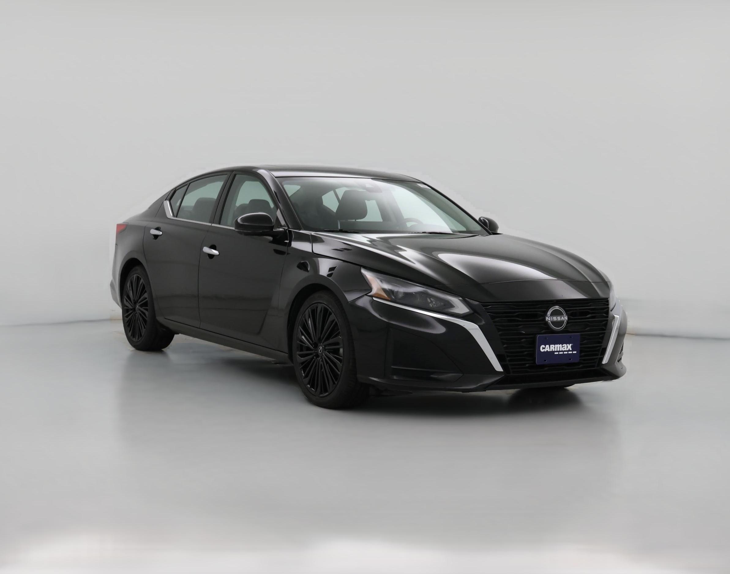 Thumbnail: 2023 Nissan Altima - 1