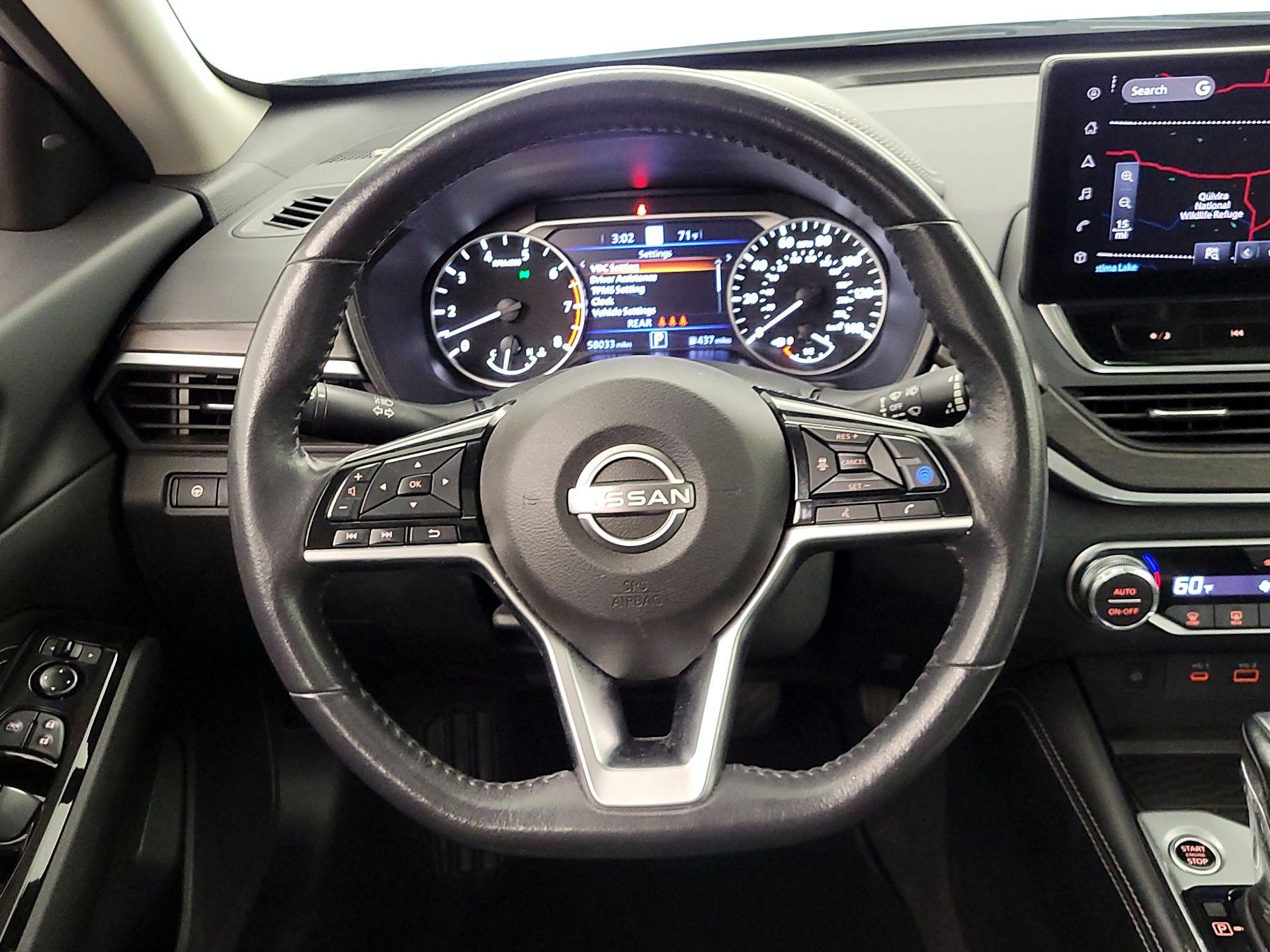 Thumbnail: 2023 Nissan Altima - 10