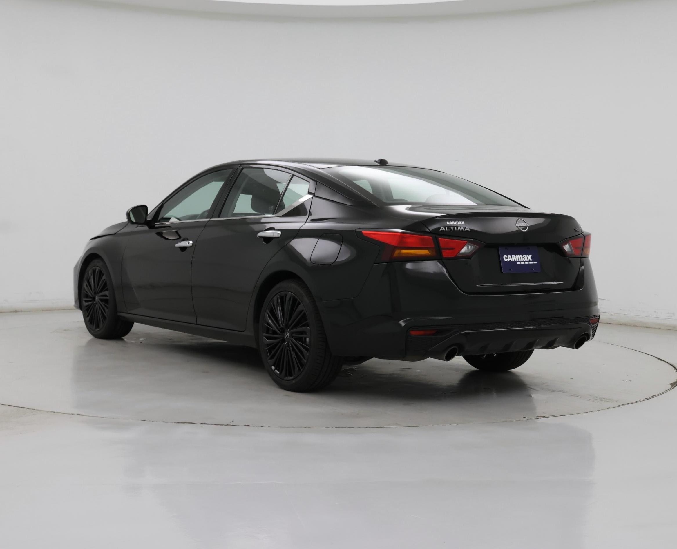 Thumbnail: 2023 Nissan Altima - 2