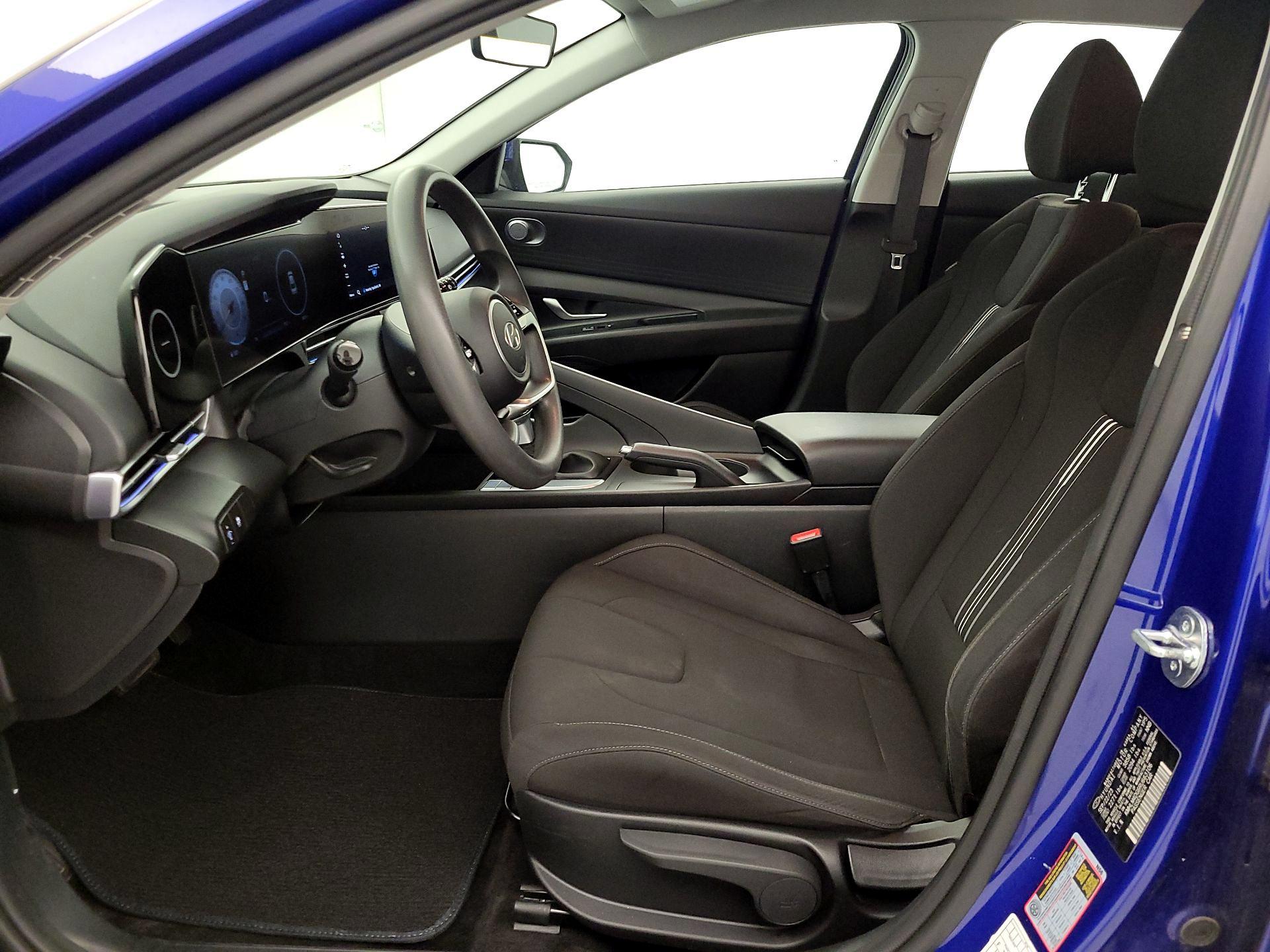 Thumbnail: 2024 Hyundai Elantra - 11