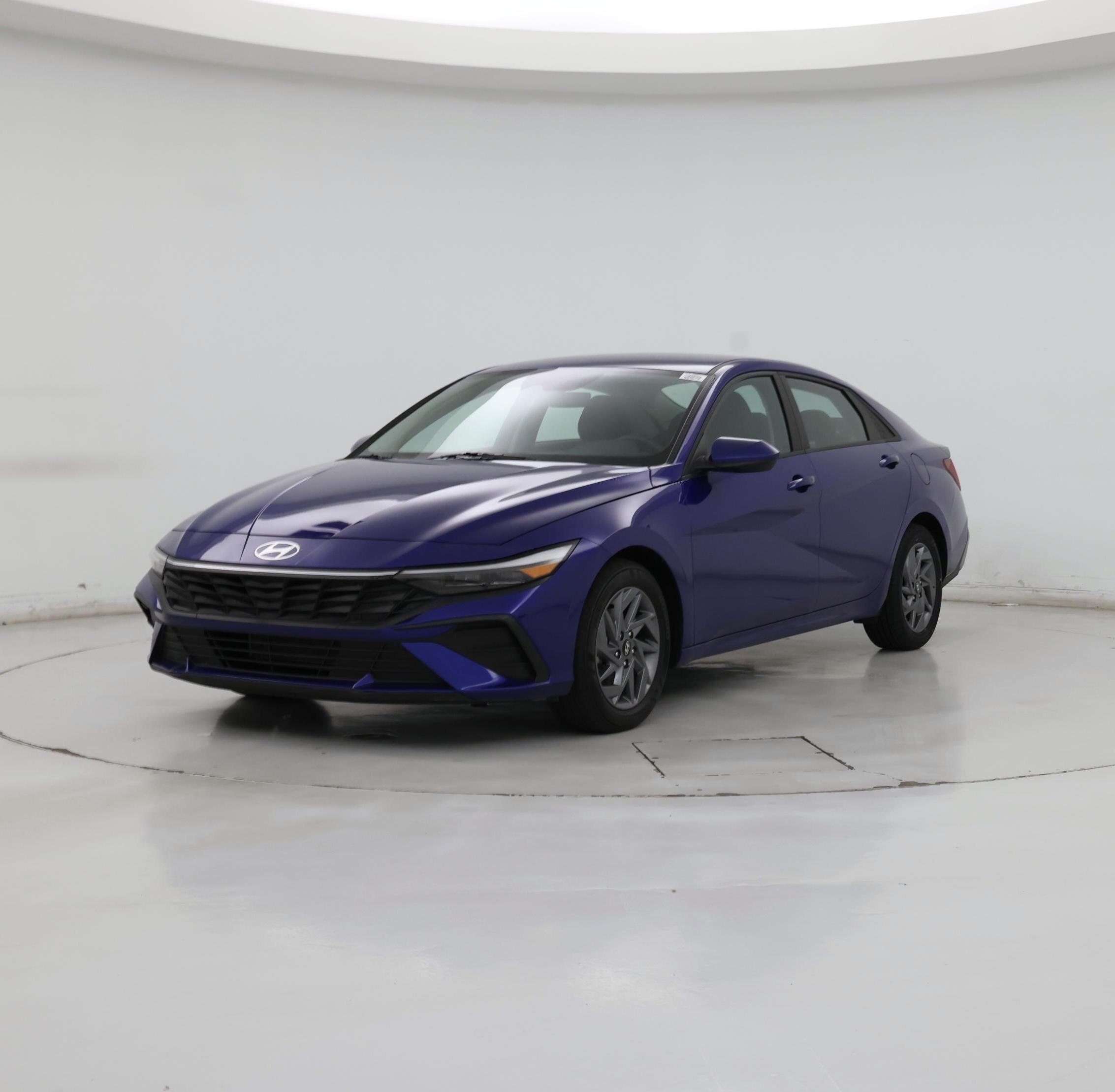 Thumbnail: 2024 Hyundai Elantra - 4