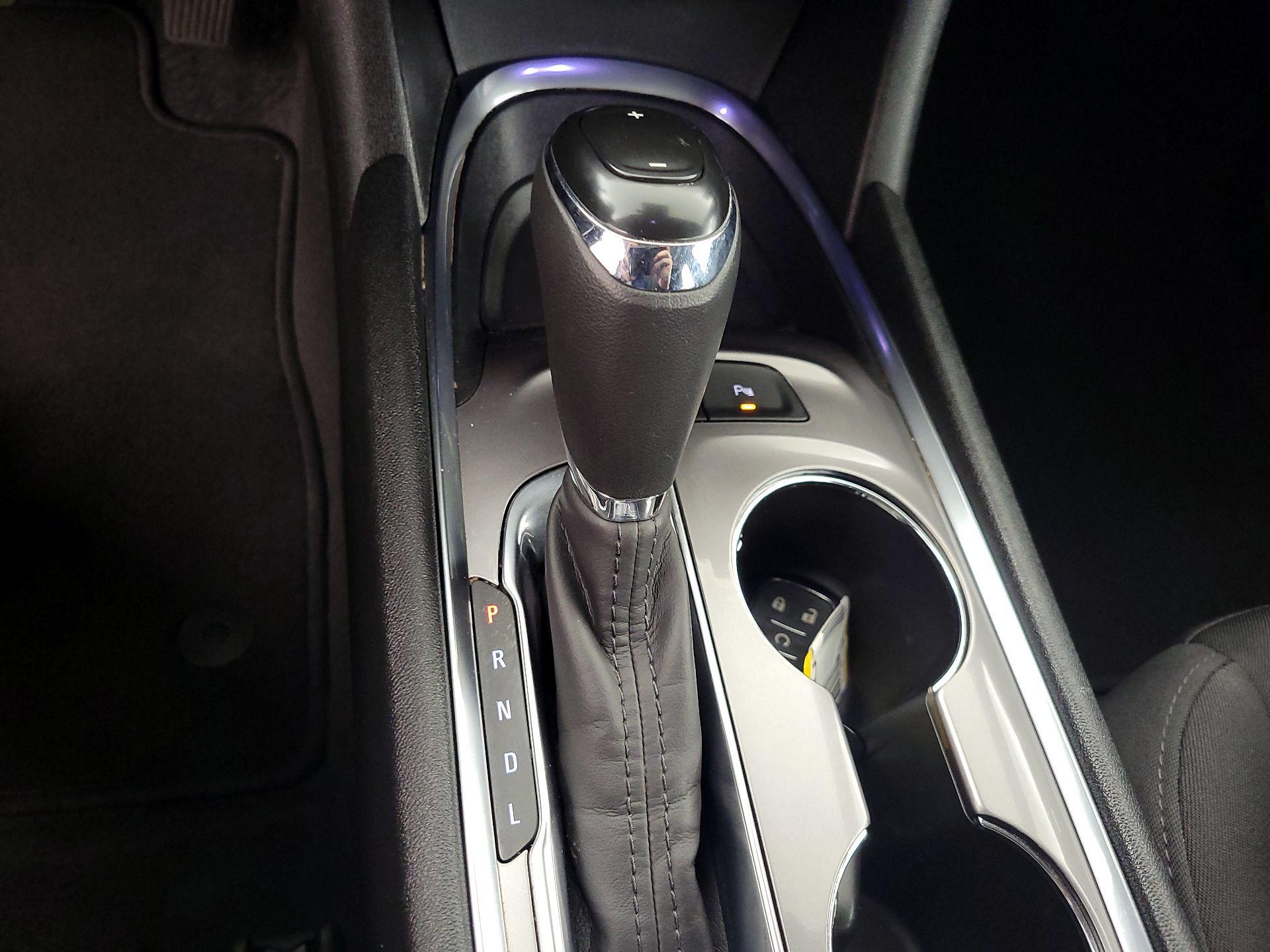 Thumbnail: 2020 Chevrolet Malibu - 17