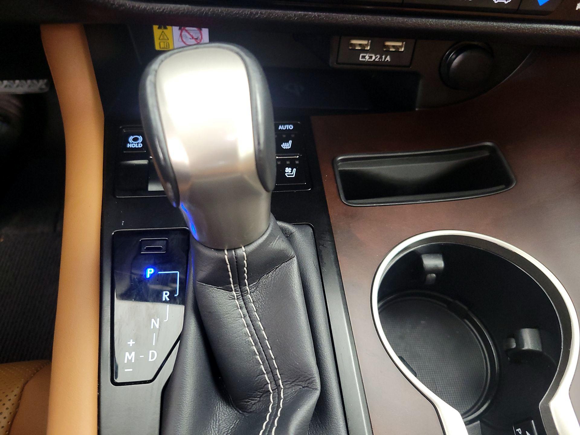 Thumbnail: 2022 Lexus RX - 18
