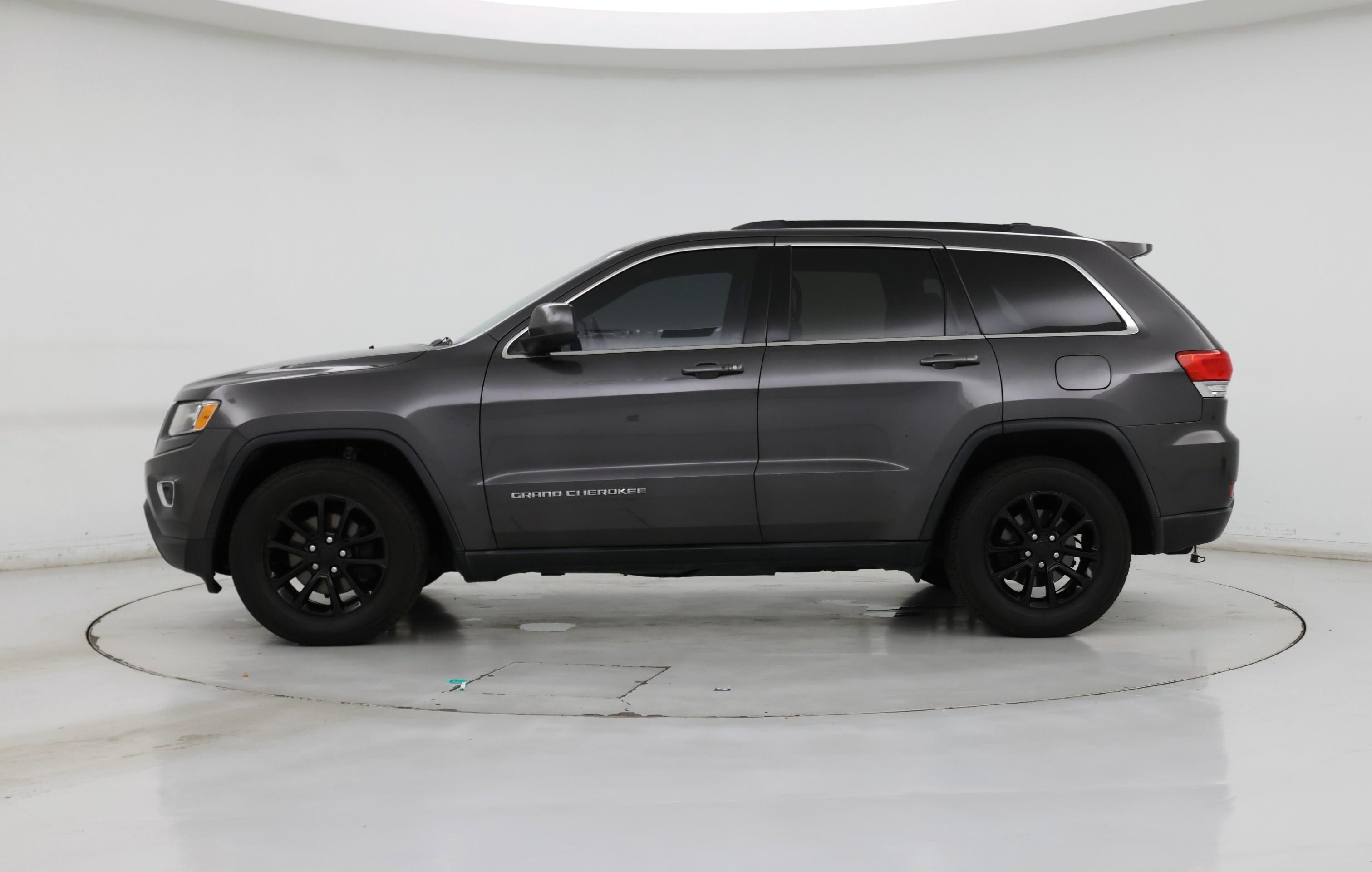 Thumbnail: 2016 Jeep Grand Cherokee - 3