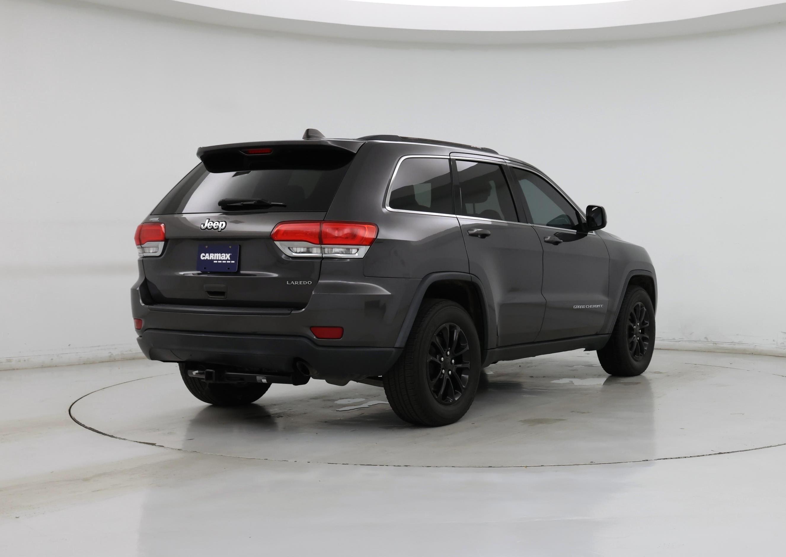 Thumbnail: 2016 Jeep Grand Cherokee - 8