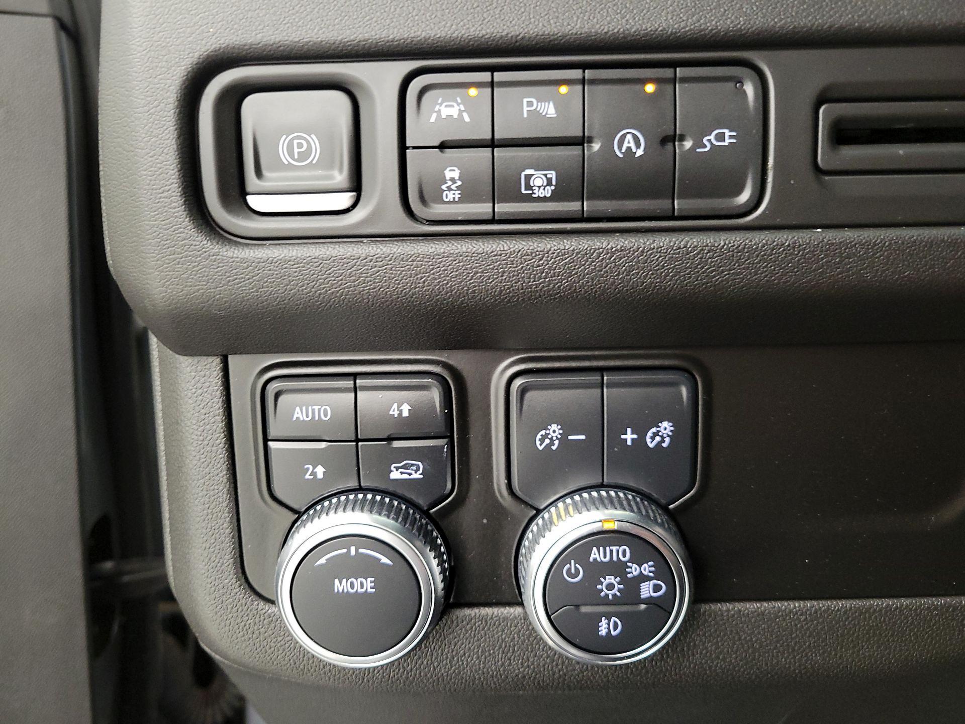 Thumbnail: 2022 GMC Yukon - 13