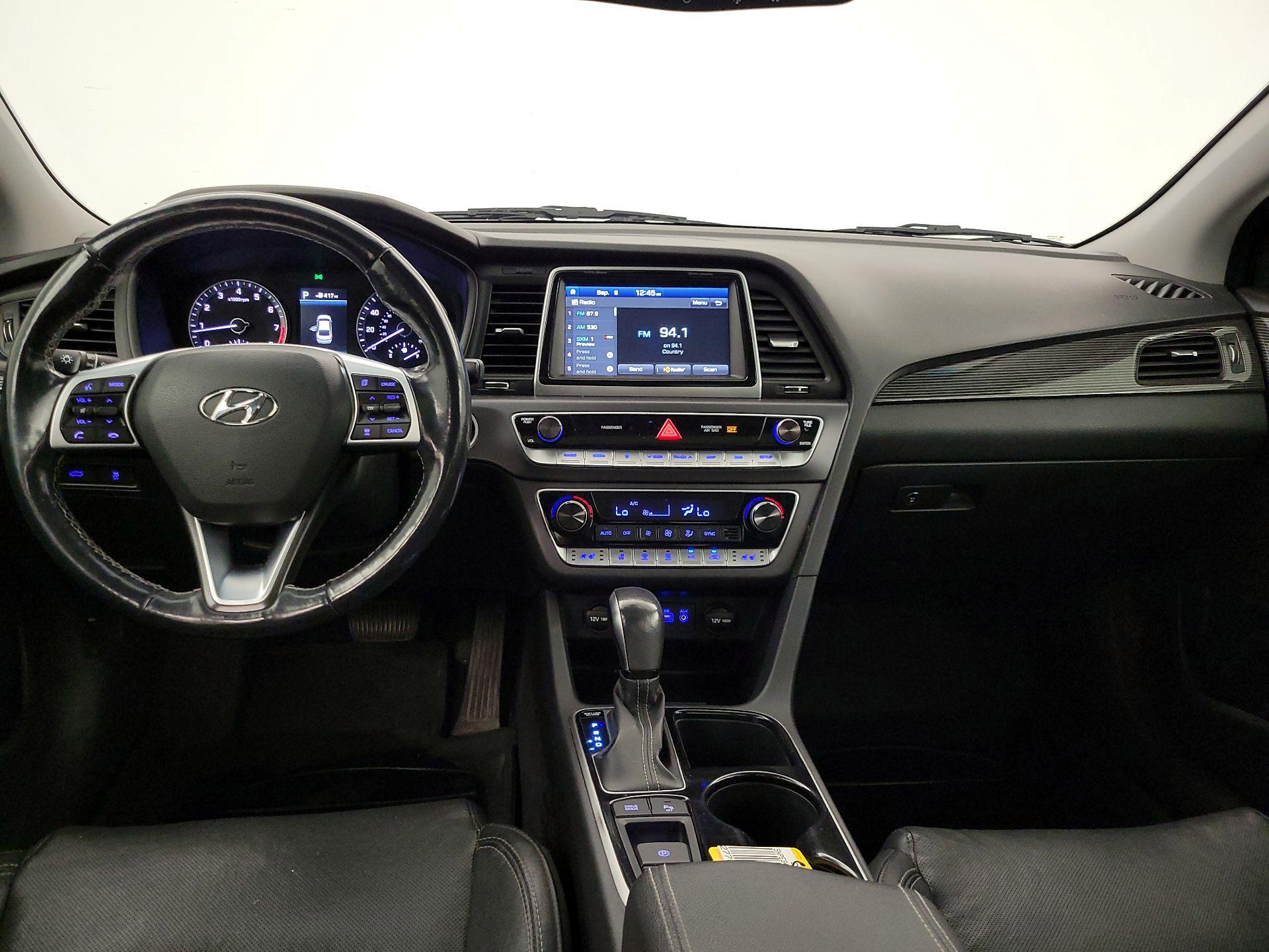 Thumbnail: 2019 Hyundai Sonata - 9