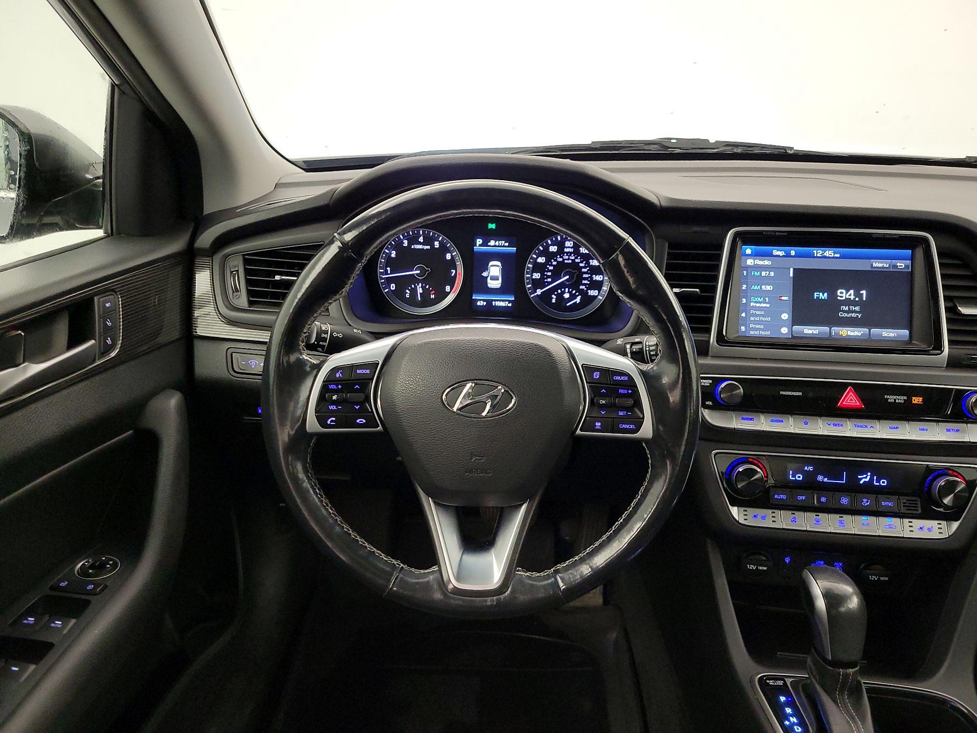 Thumbnail: 2019 Hyundai Sonata - 10
