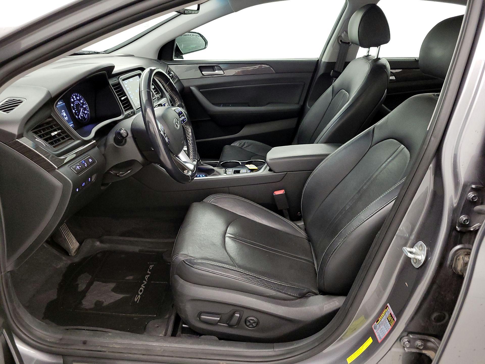 Thumbnail: 2019 Hyundai Sonata - 11