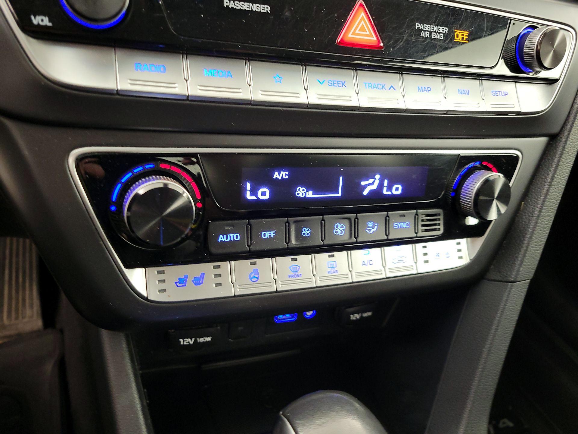 Thumbnail: 2019 Hyundai Sonata - 16