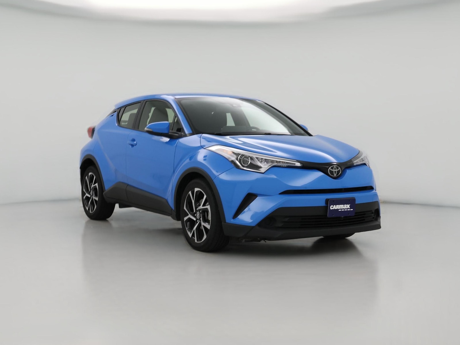 Image of 2019 Toyota C-HR XLE
