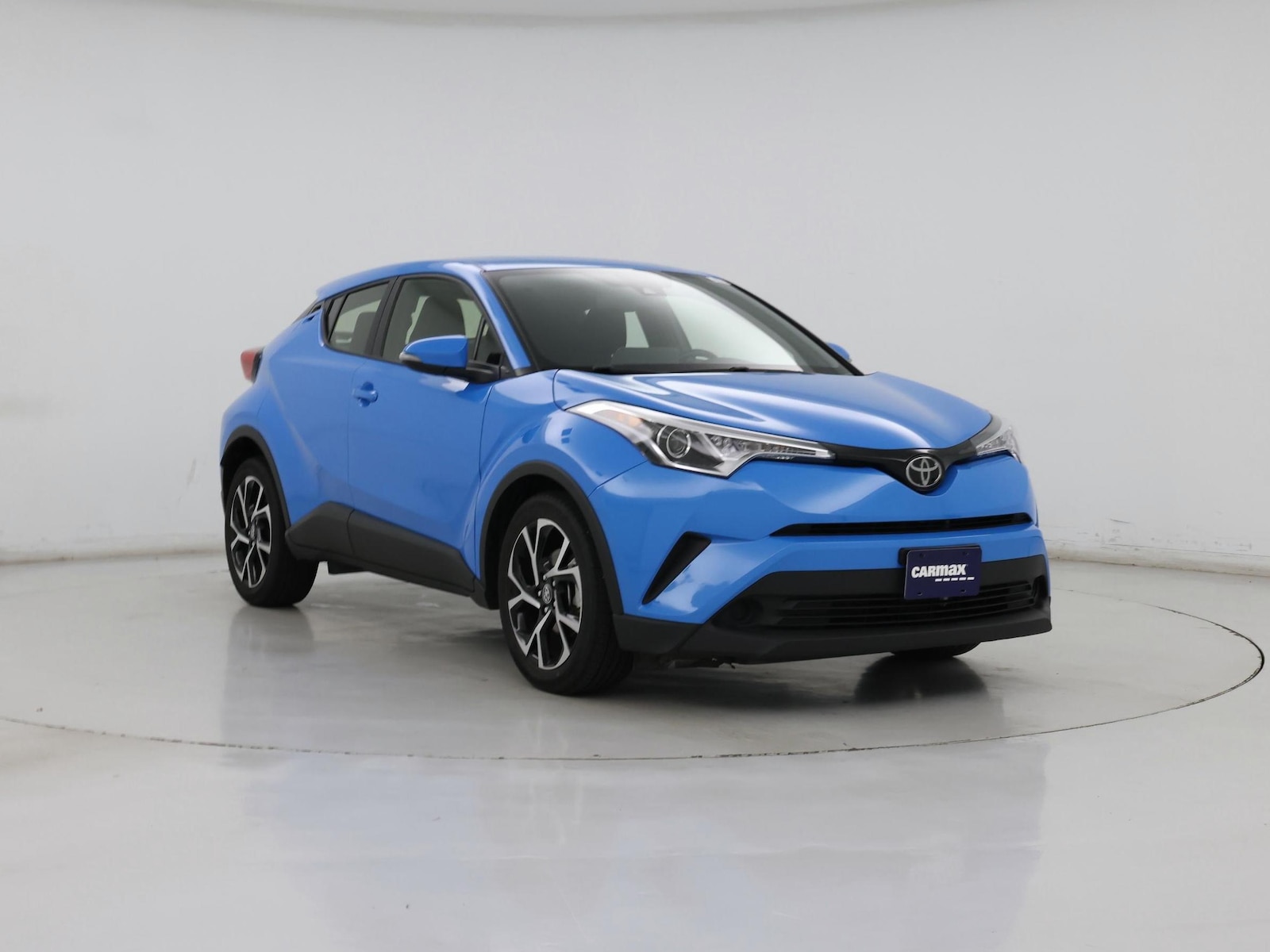 Image of 2019 Toyota C-HR XLE