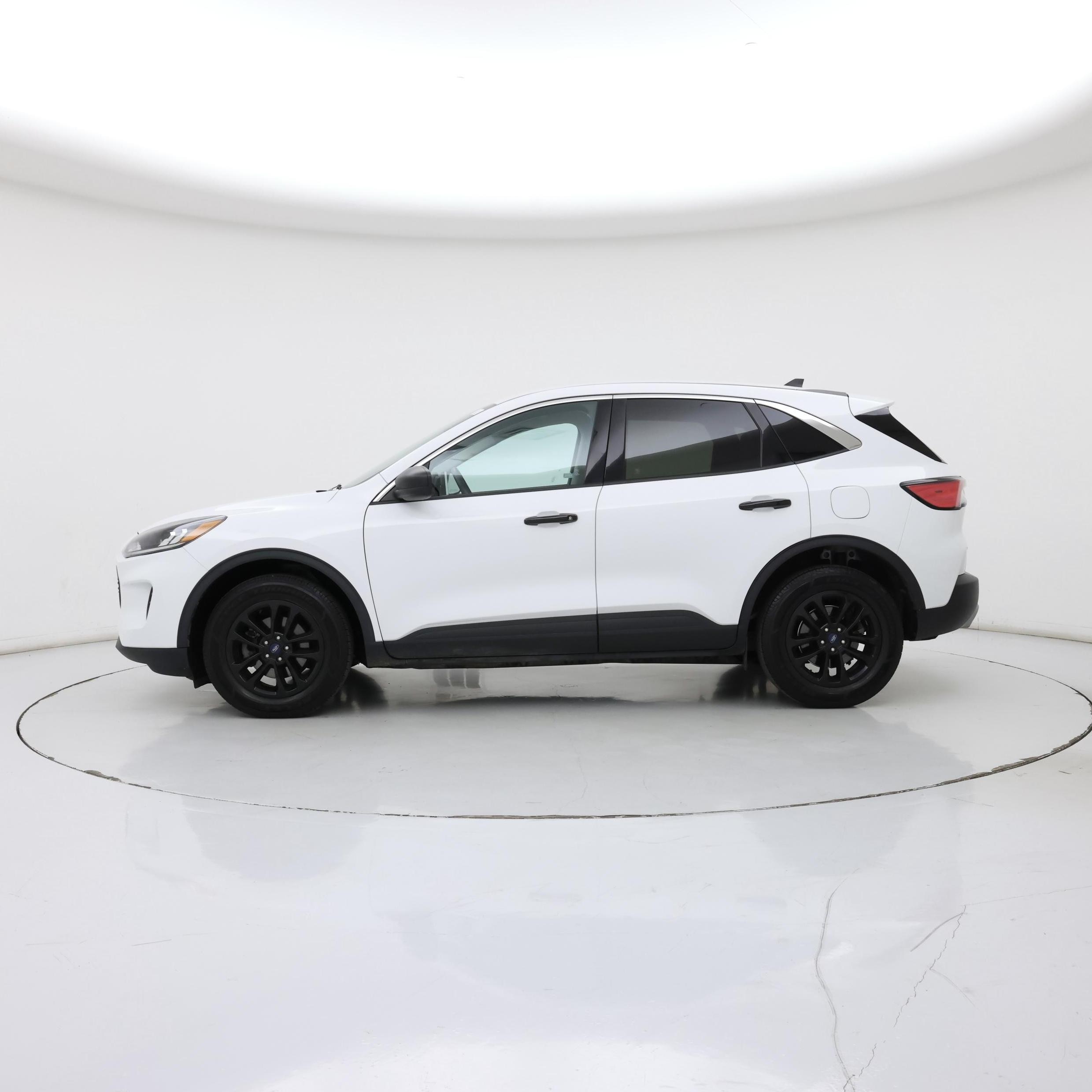 Thumbnail: 2022 Ford Escape - 3