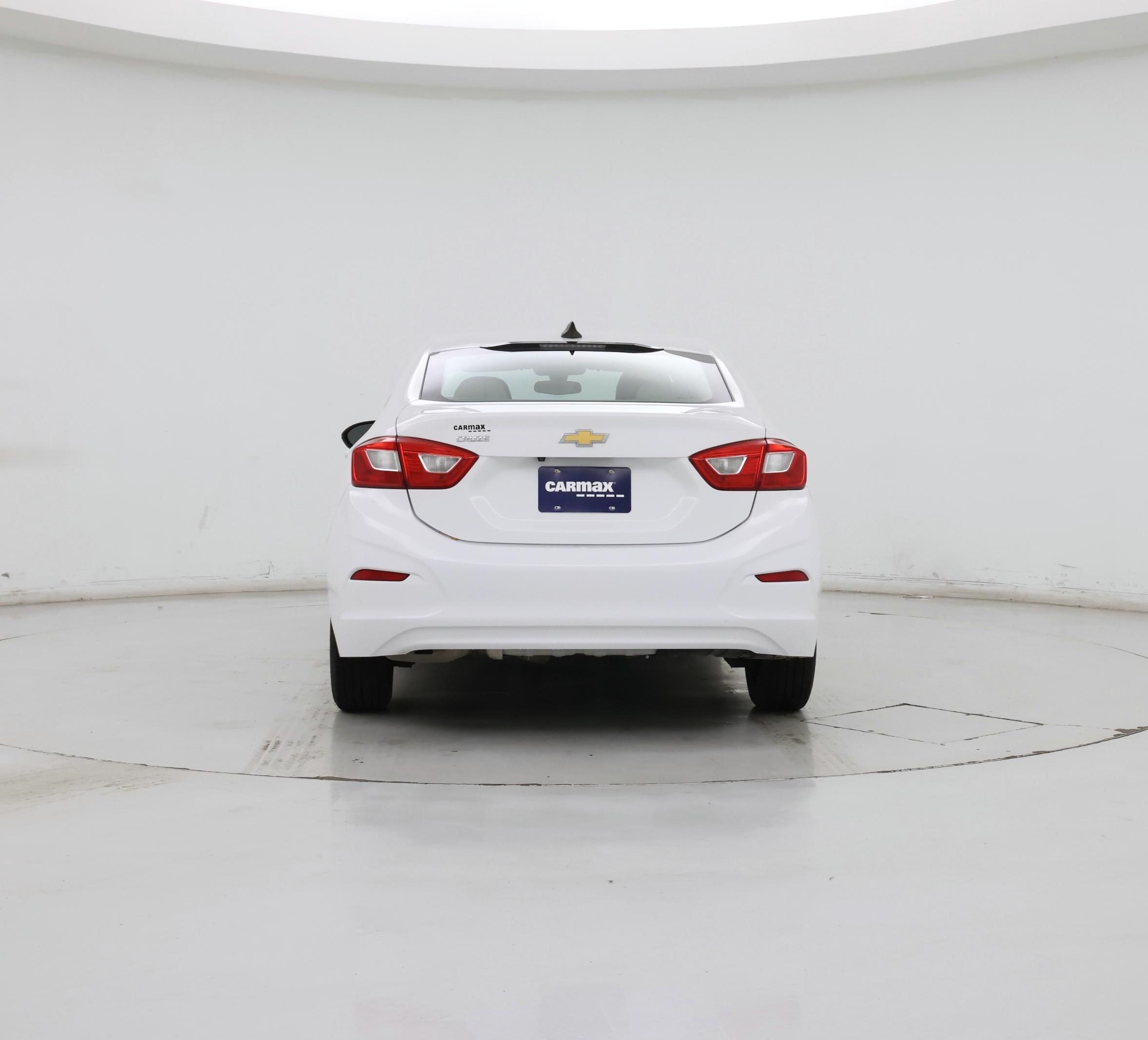 Thumbnail: 2017 Chevrolet Cruze - 6