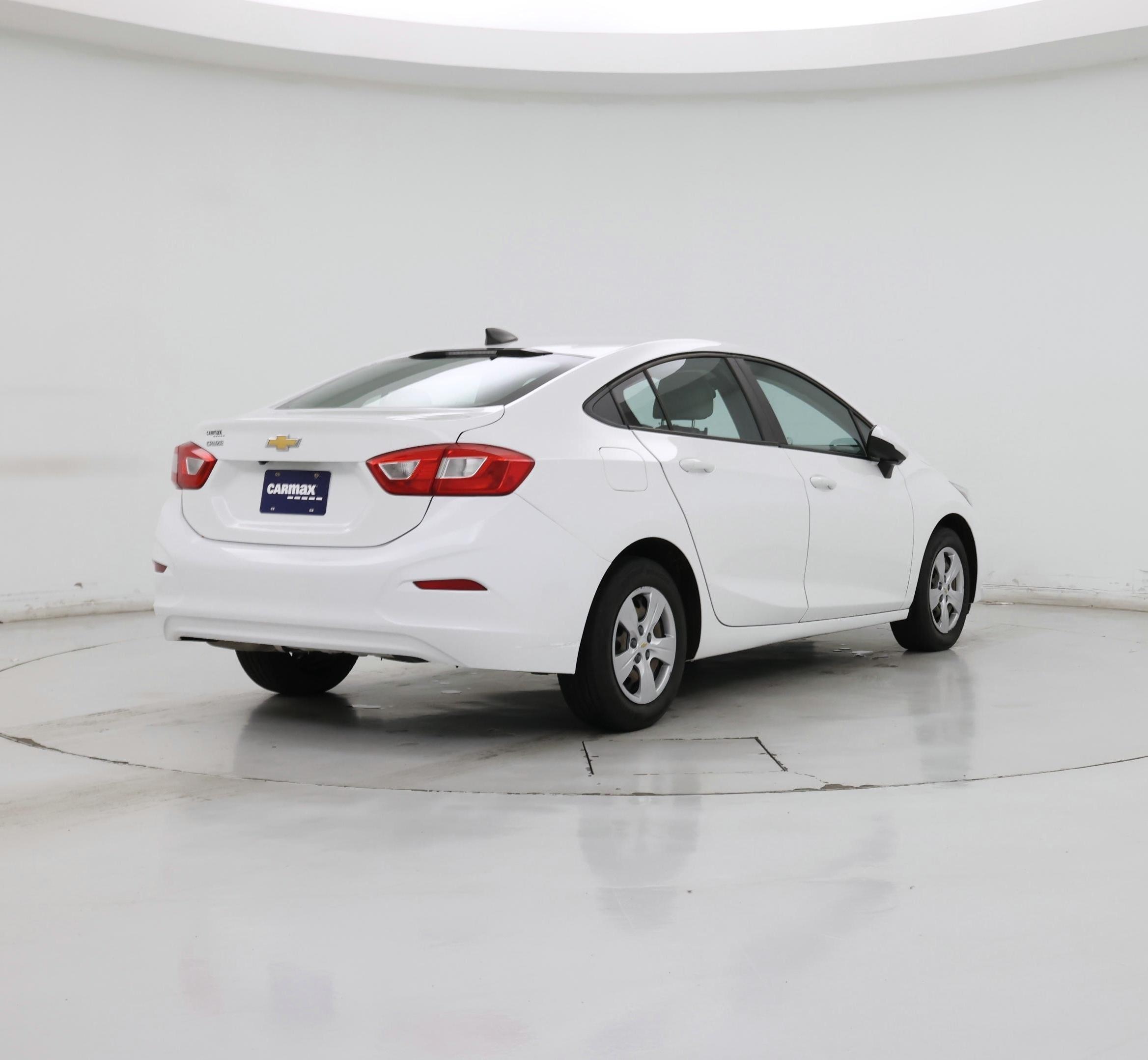 Thumbnail: 2017 Chevrolet Cruze - 8