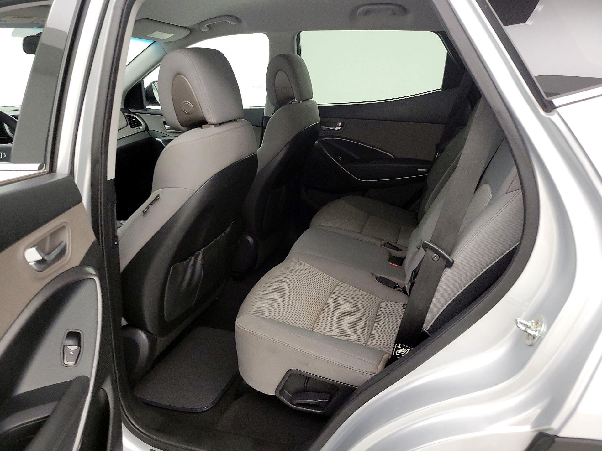 Thumbnail: 2018 Hyundai Santa Fe - 19