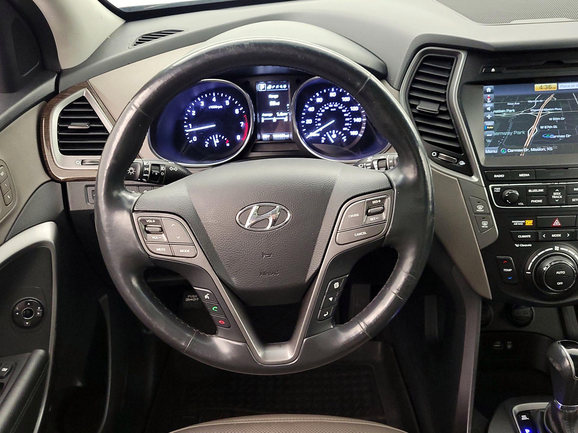 Thumbnail: 2017 Hyundai Santa Fe - 10