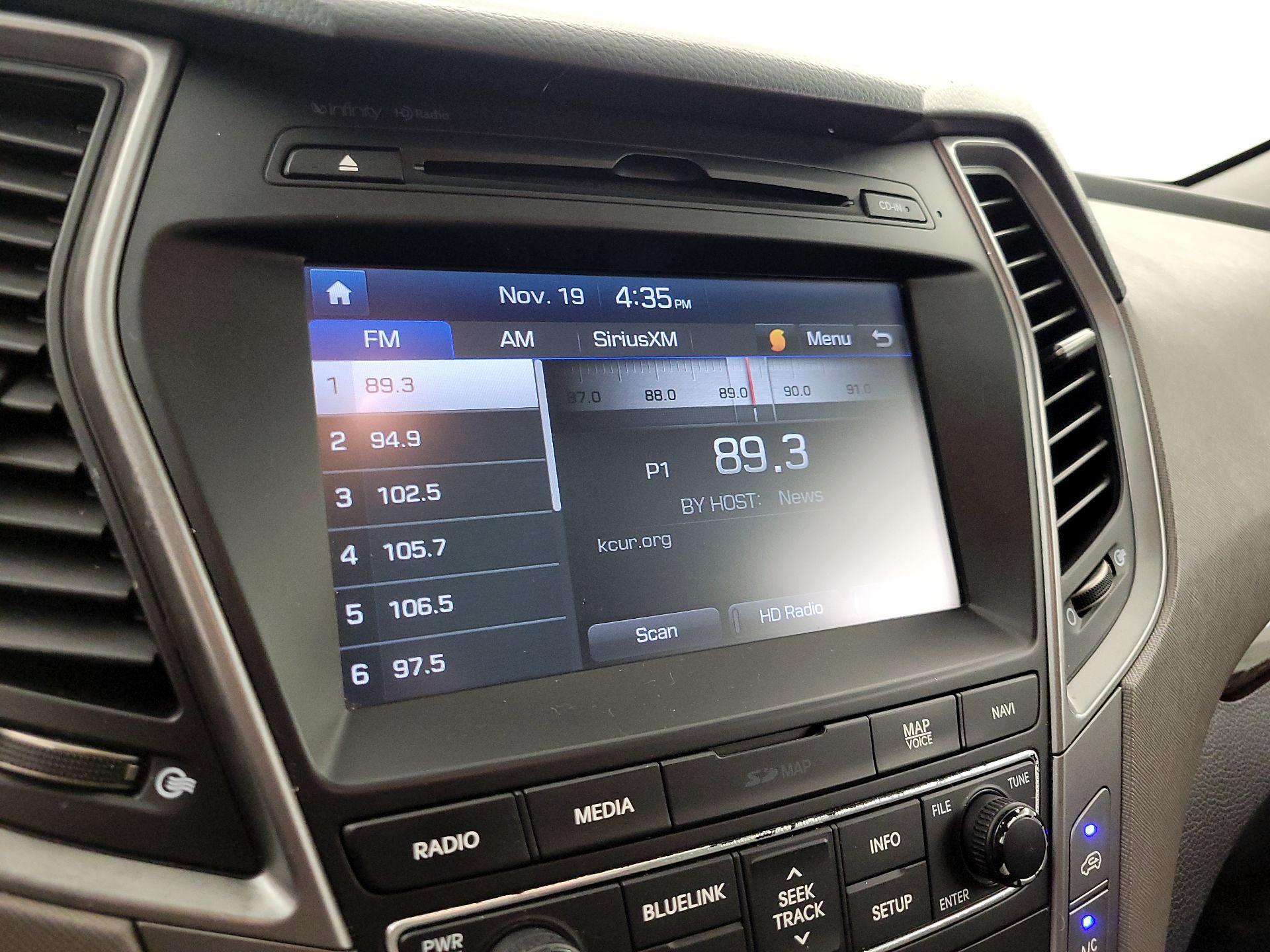 Thumbnail: 2017 Hyundai Santa Fe - 16